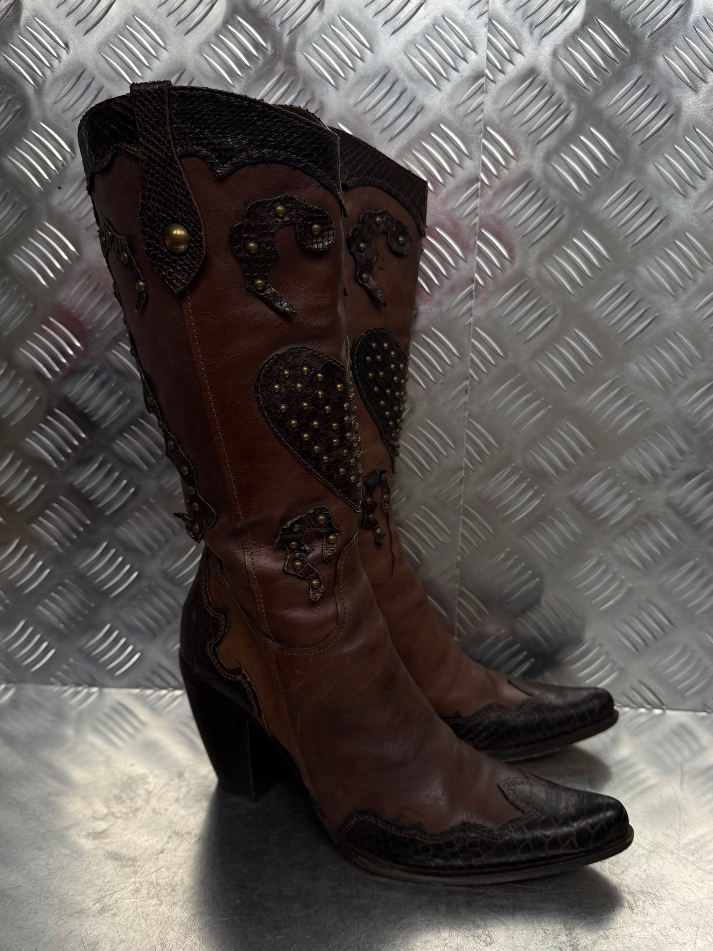 Vintage Italian leather cowboy boots TWINKLING GLOBAL