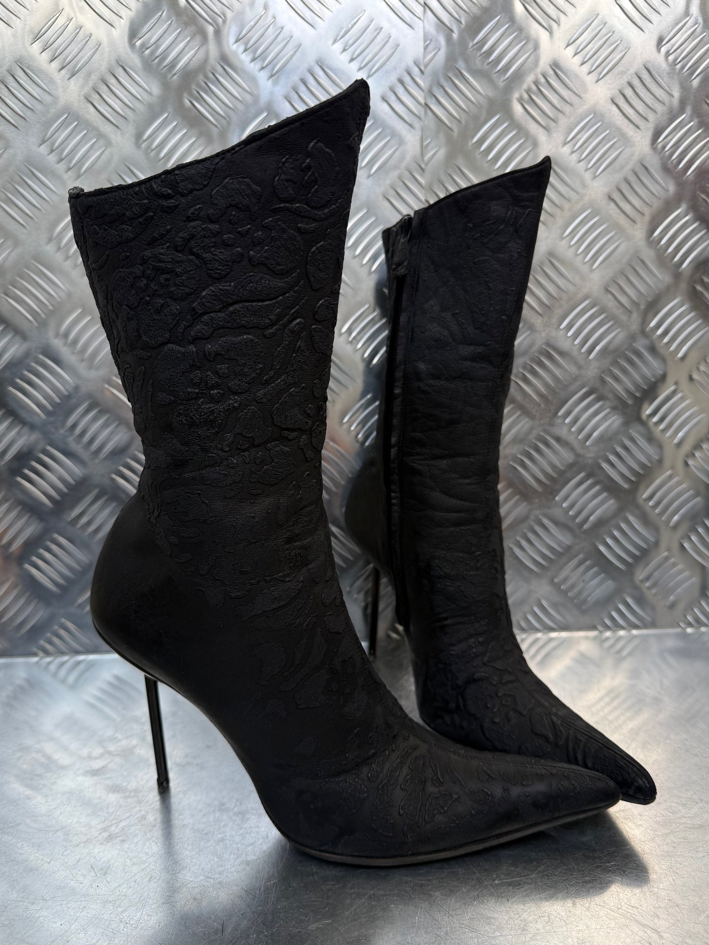 Vintage textured ankle boots TWINKLING GLOBAL