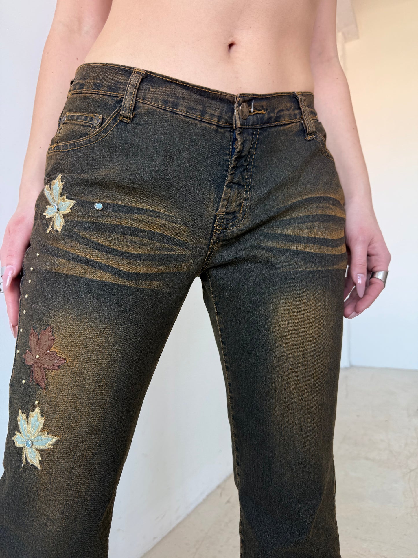 Vintage rust effect flared jeans TWINKLING GLOBAL
