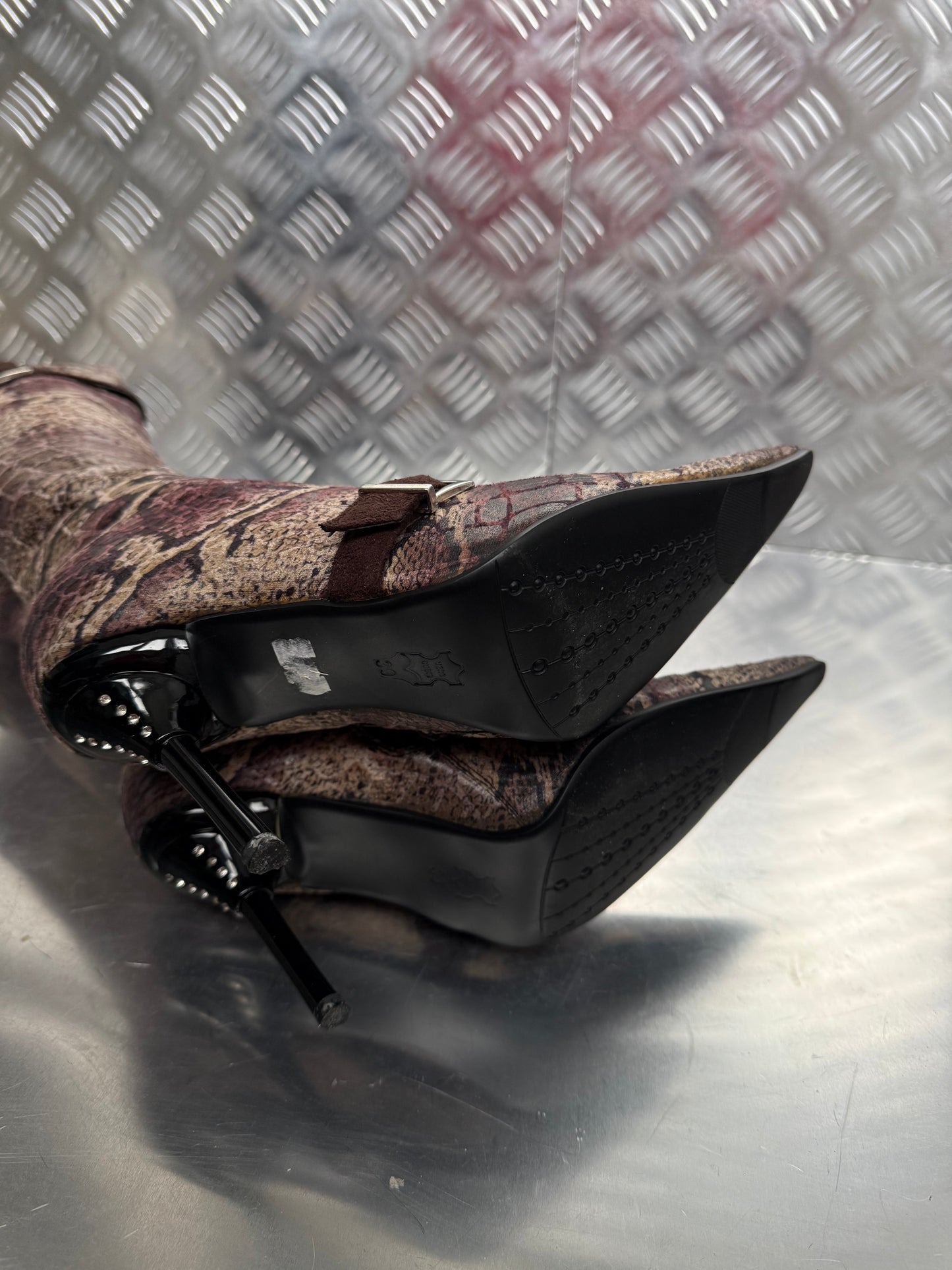 Vintage textile knee-high boots TWINKLING GLOBAL