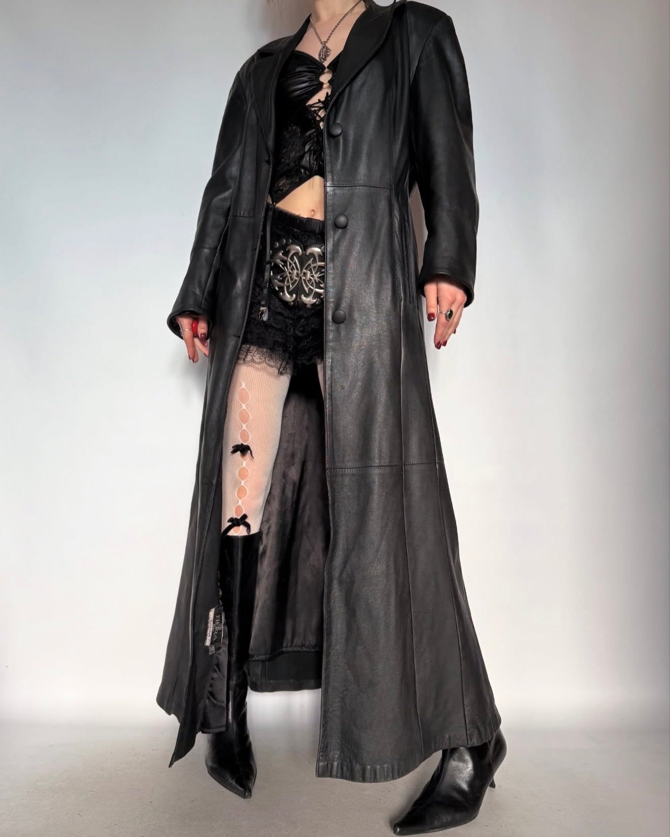 Vintage leather long coat Twinkling Global