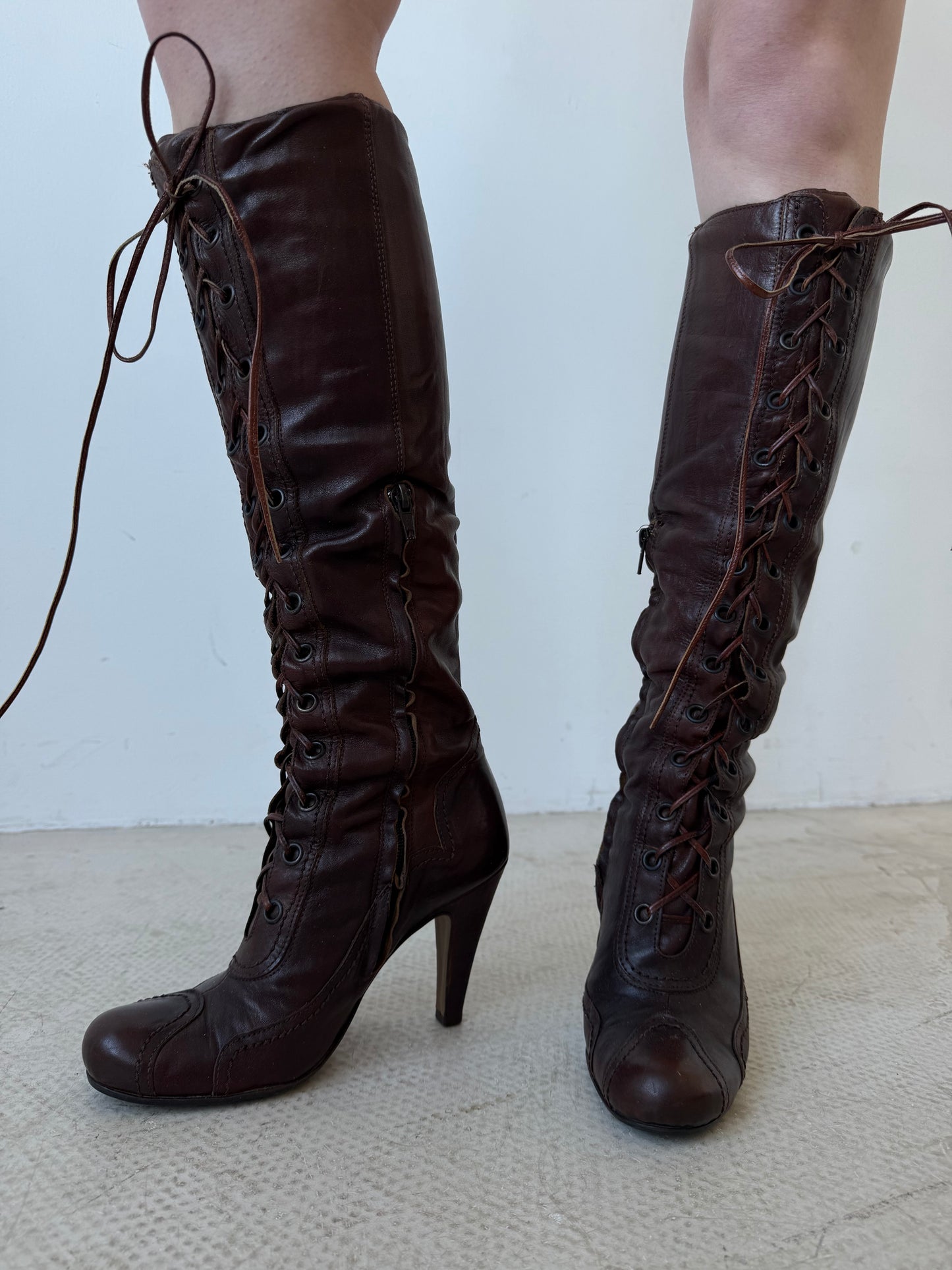 Vintage lace-up leather boots TWINKLING GLOBAL