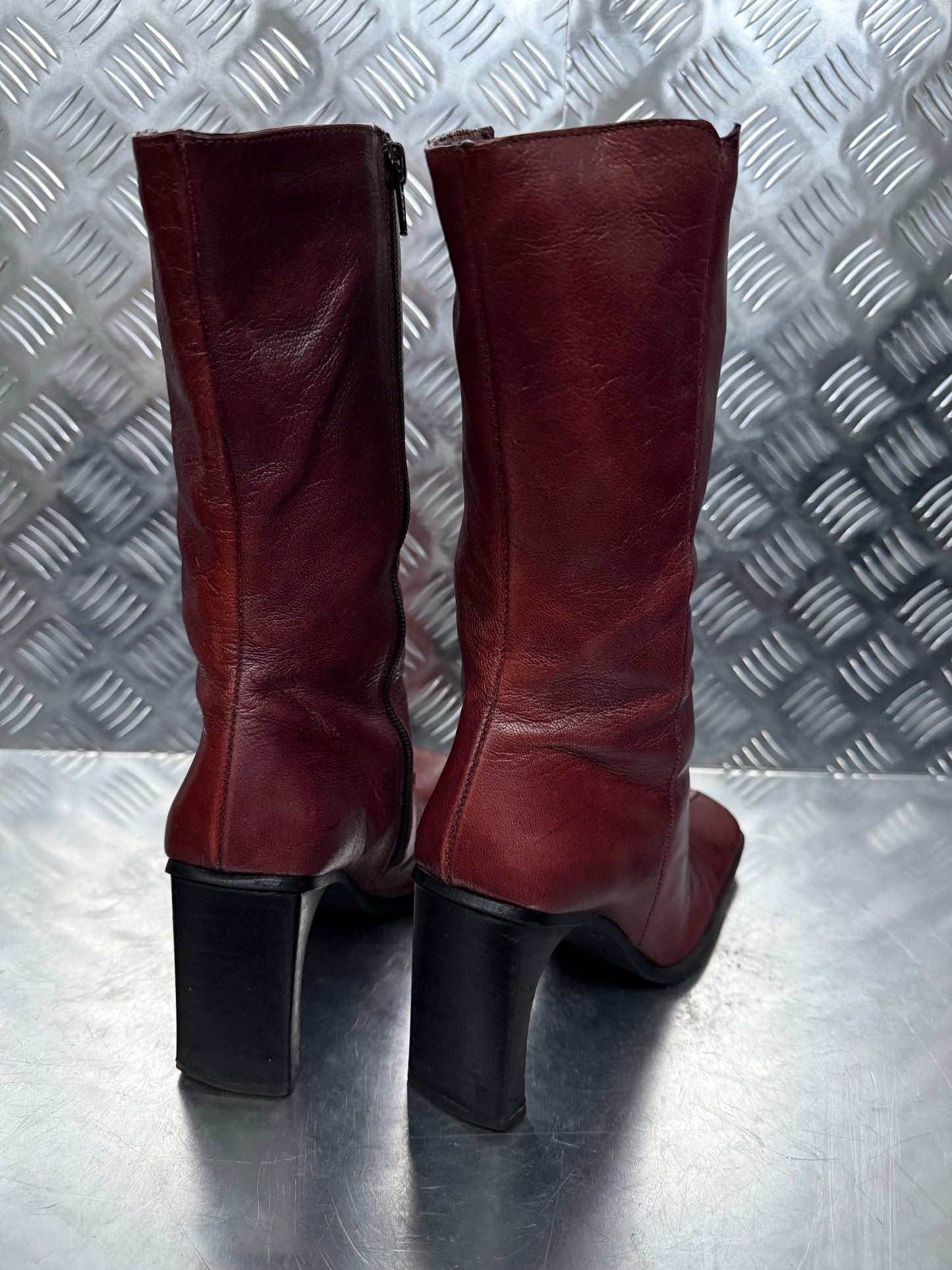 Vintage Burgundy Leather Boots – TWINKLING GLOBAL