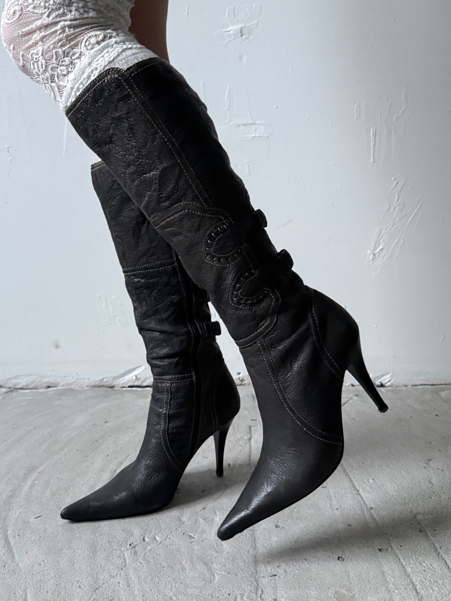 Vintage leather boots TWINKLING GLOBAL
