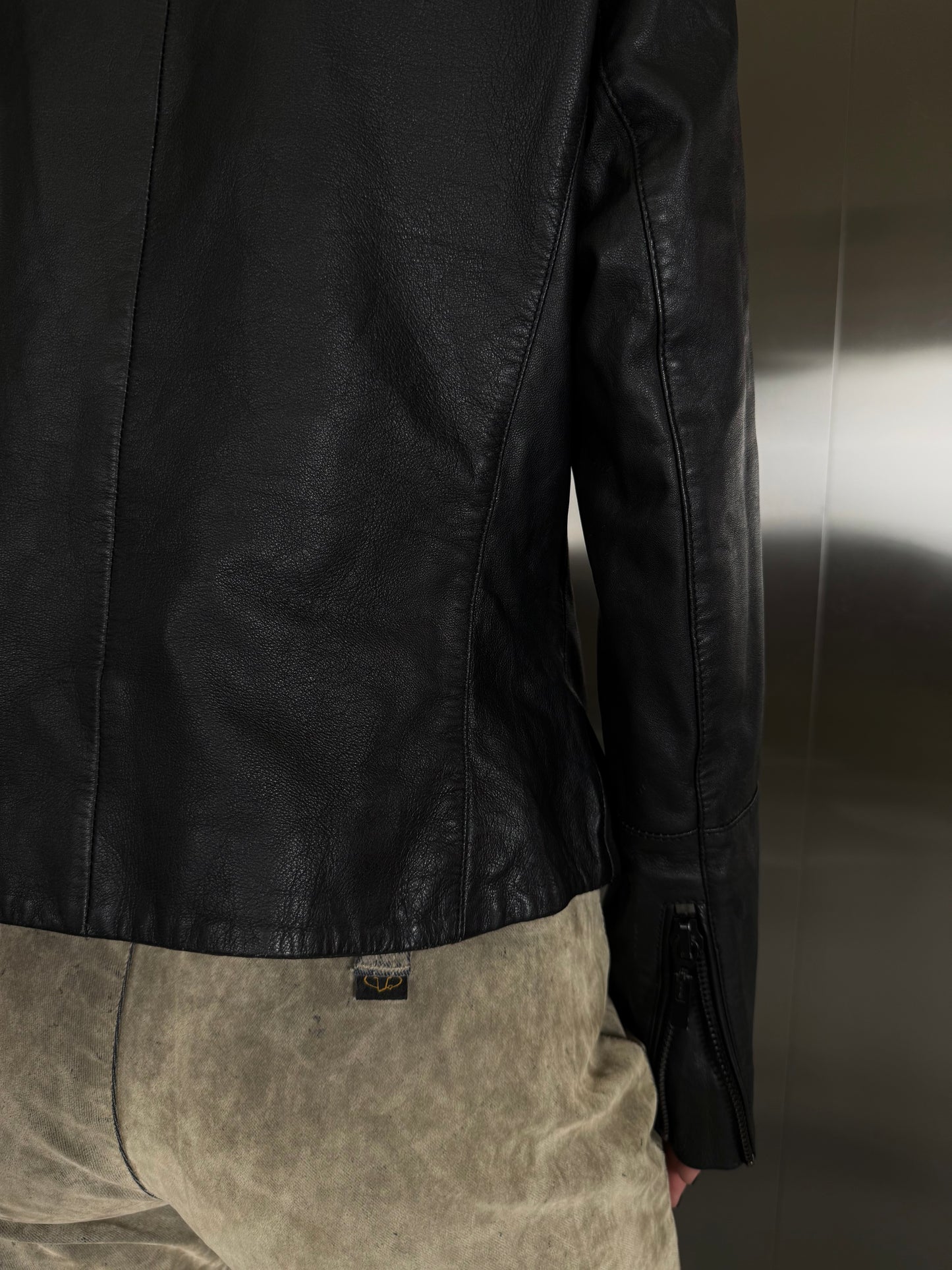 Early 2010s genuine leather fitted jacket TWINKLING GLOBAL