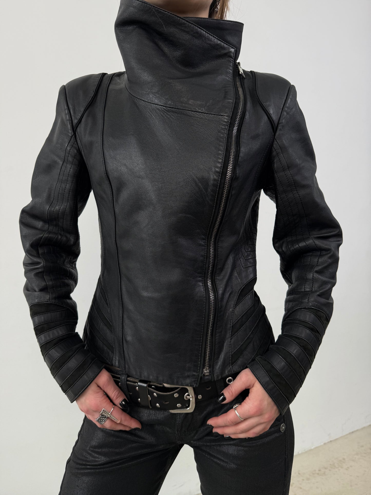 Vintage leather jacket TWINKLING GLOBAL