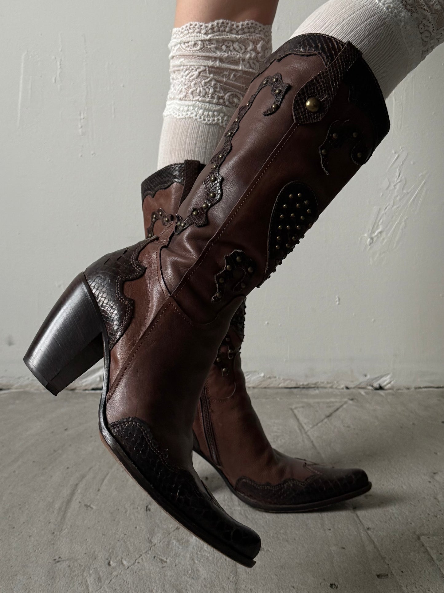 Vintage Italian leather cowboy boots TWINKLING GLOBAL