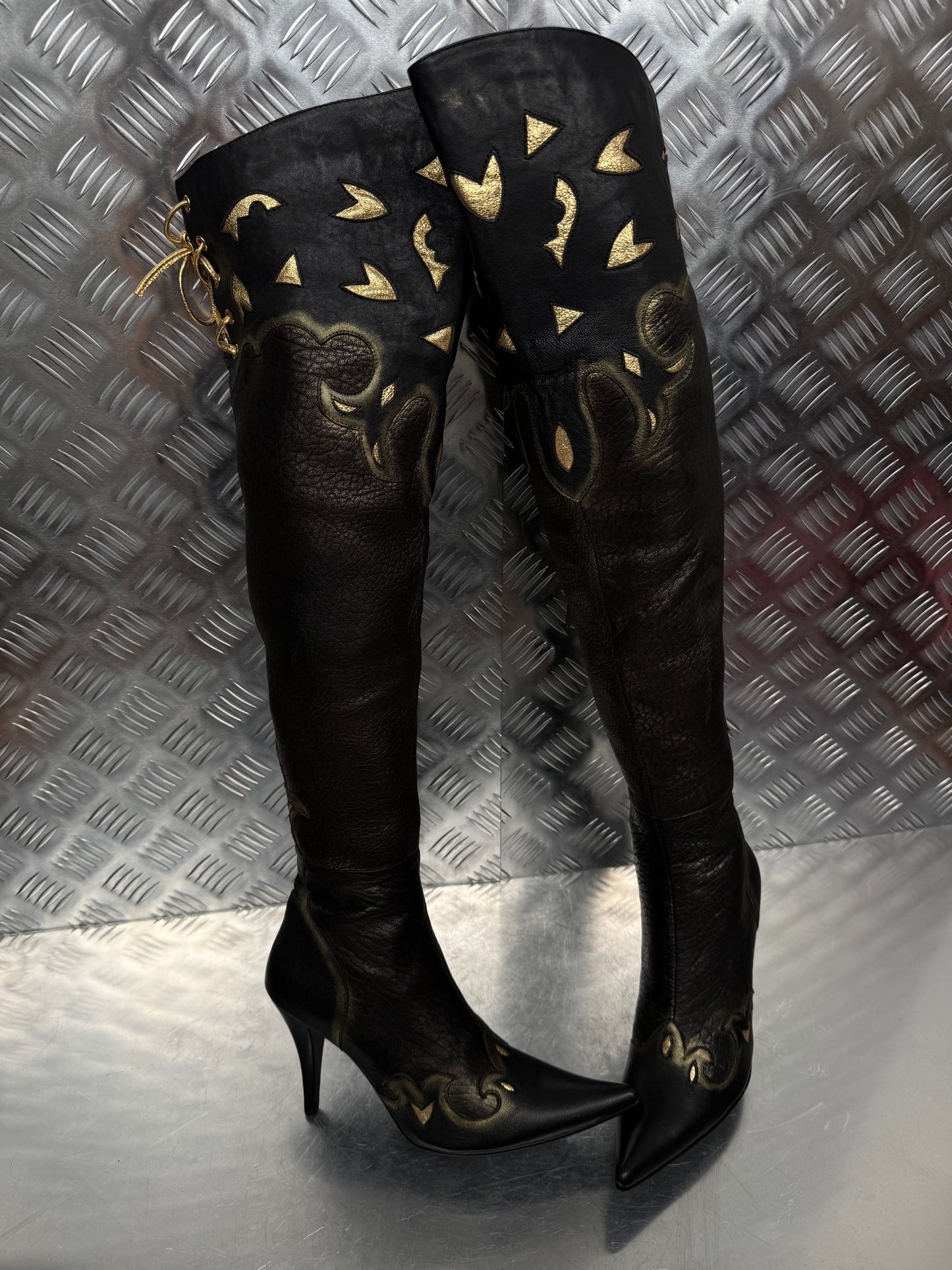 Vintage leather over-the-knee boots TWINKLING GLOBAL