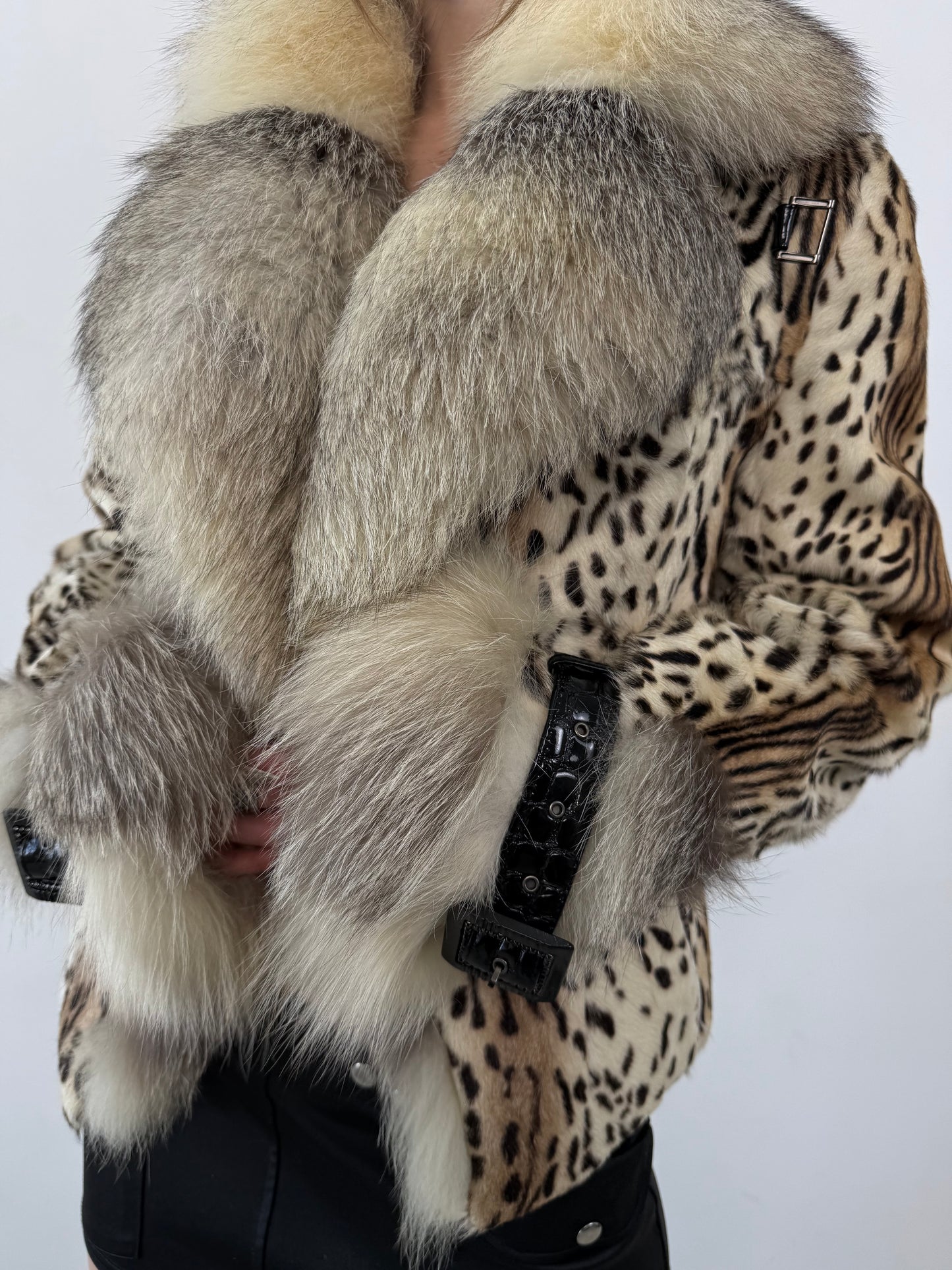 Vintage leather coat TWINKLING GLOBAL