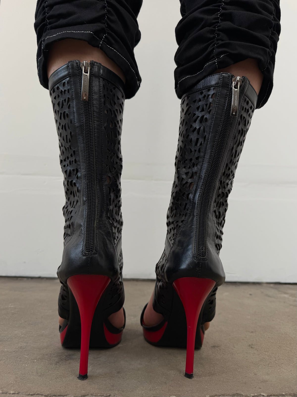 Vintage Luciano Carvari black gladiator heels with red heel TWINKLING GLOBAL