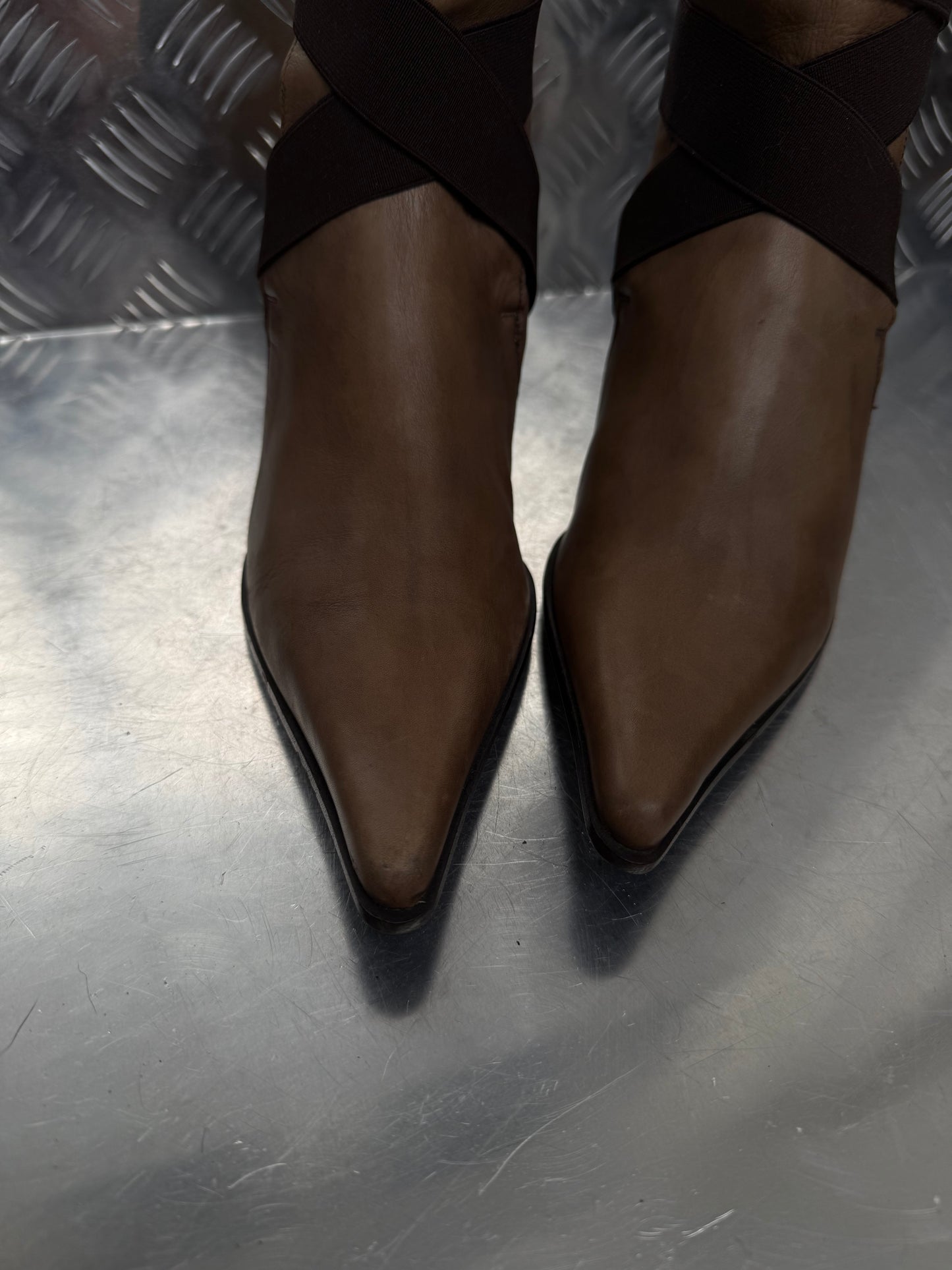 Vintage leather moto style ankle boots TWINKLING GLOBAL
