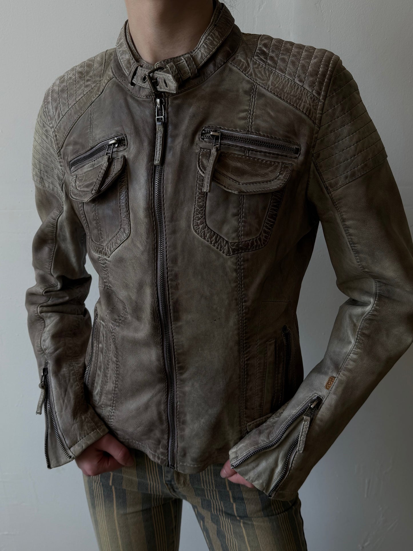Vintage leather jacket TWINKLING GLOBAL