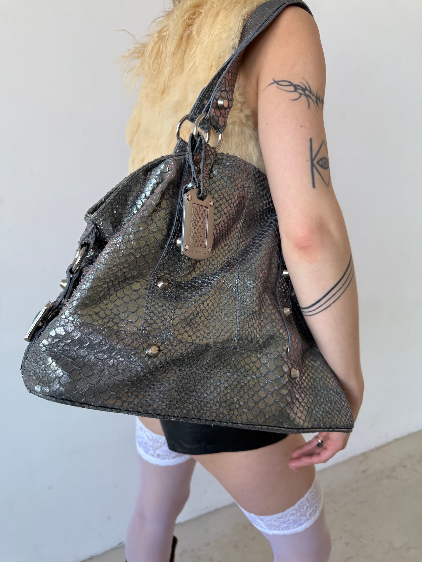 Vintage metallic leather snakeskin-texture bag TWINKLING GLOBAL