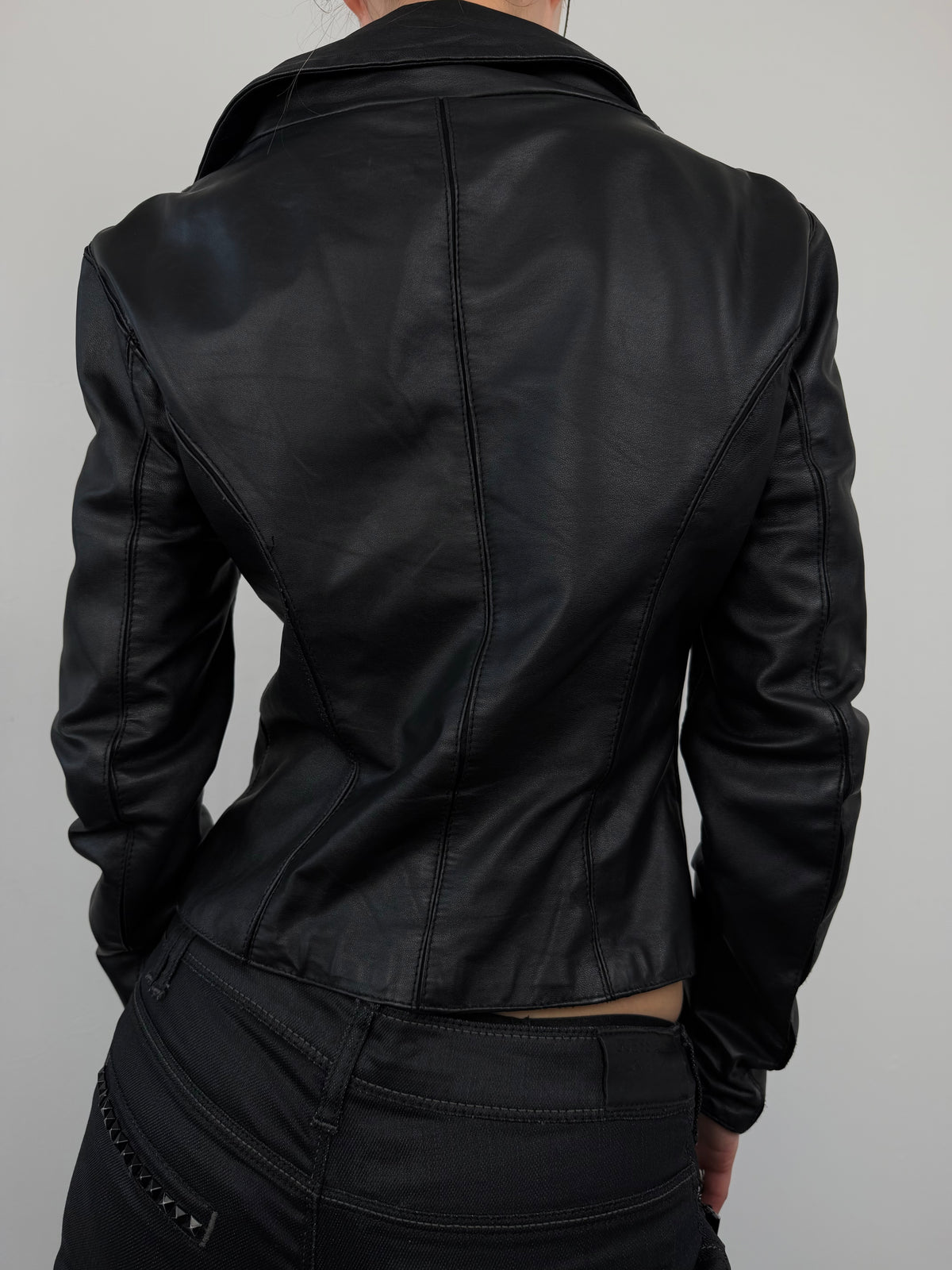 Asymmetric zip jacket with high collar TWINKLING GLOBAL