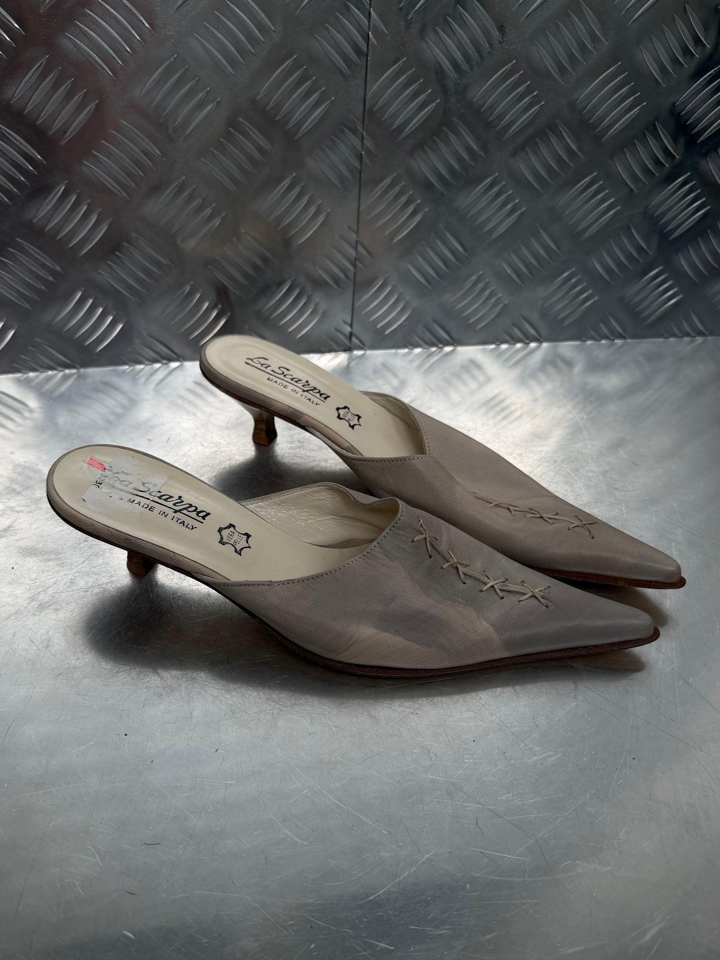 Vintage Italian leather mules TWINKLING GLOBAL