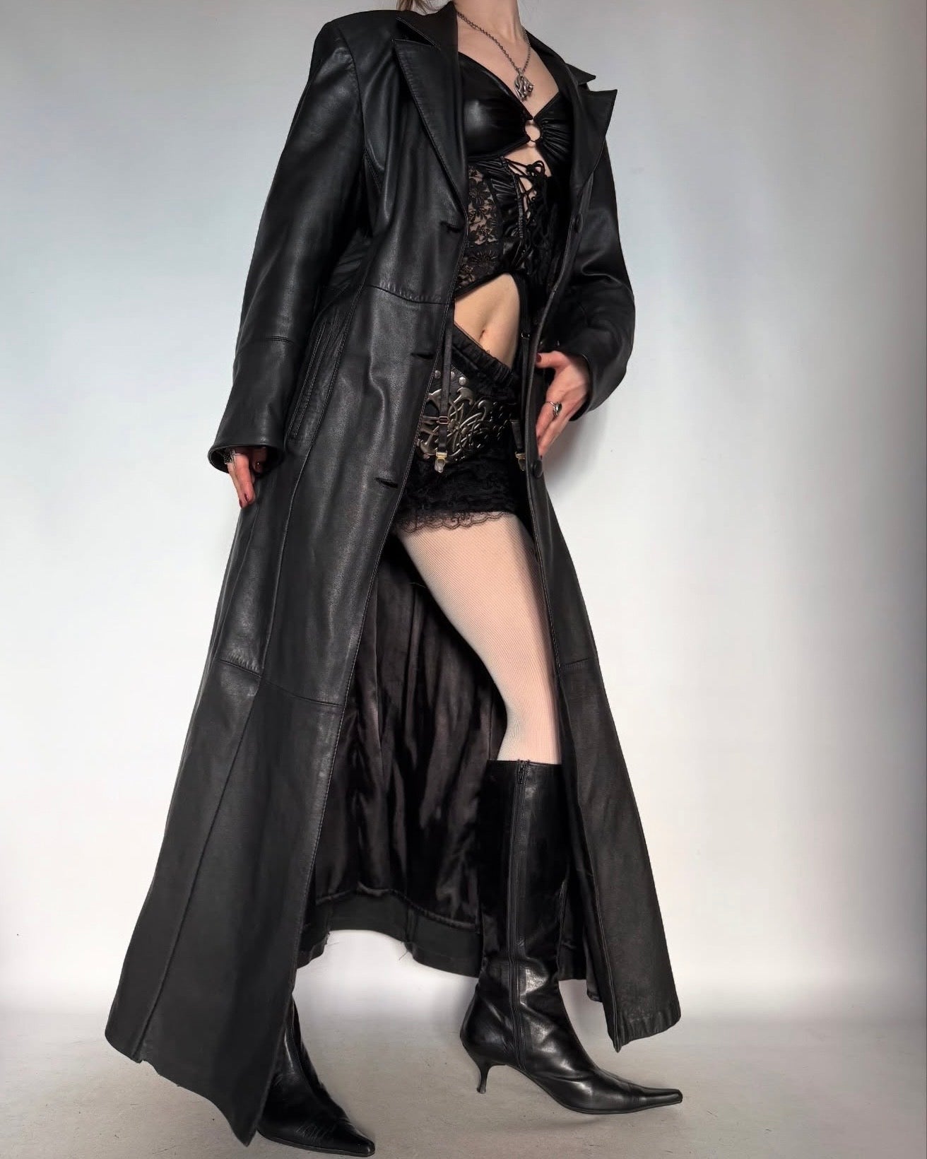 Vintage leather long coat Twinkling Global