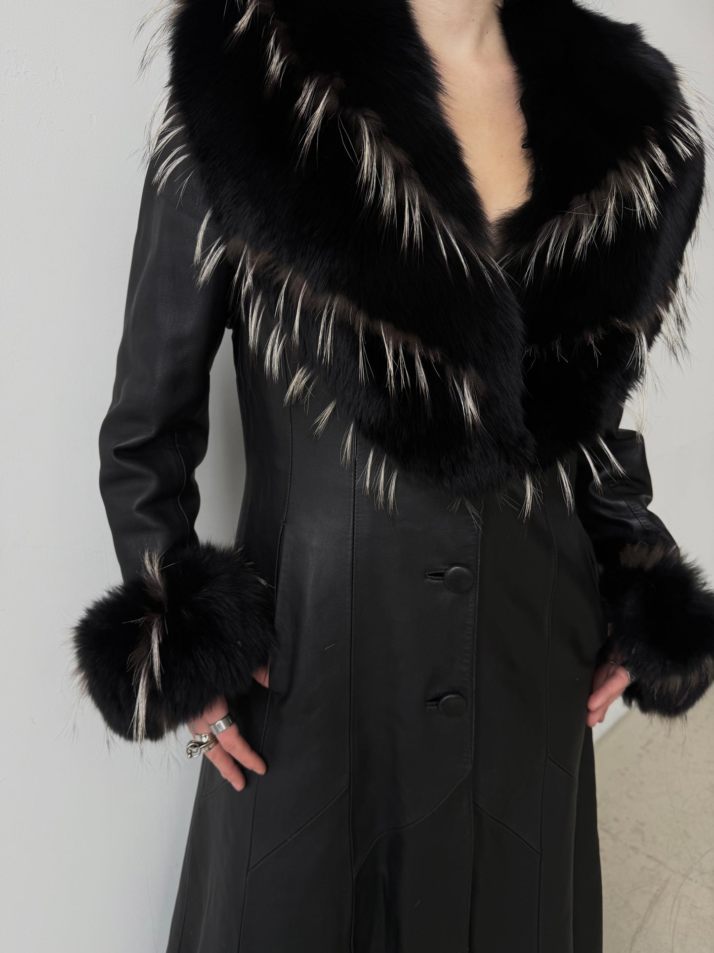 Vintage genuine leather maxi coat TWINKLING GLOBAL
