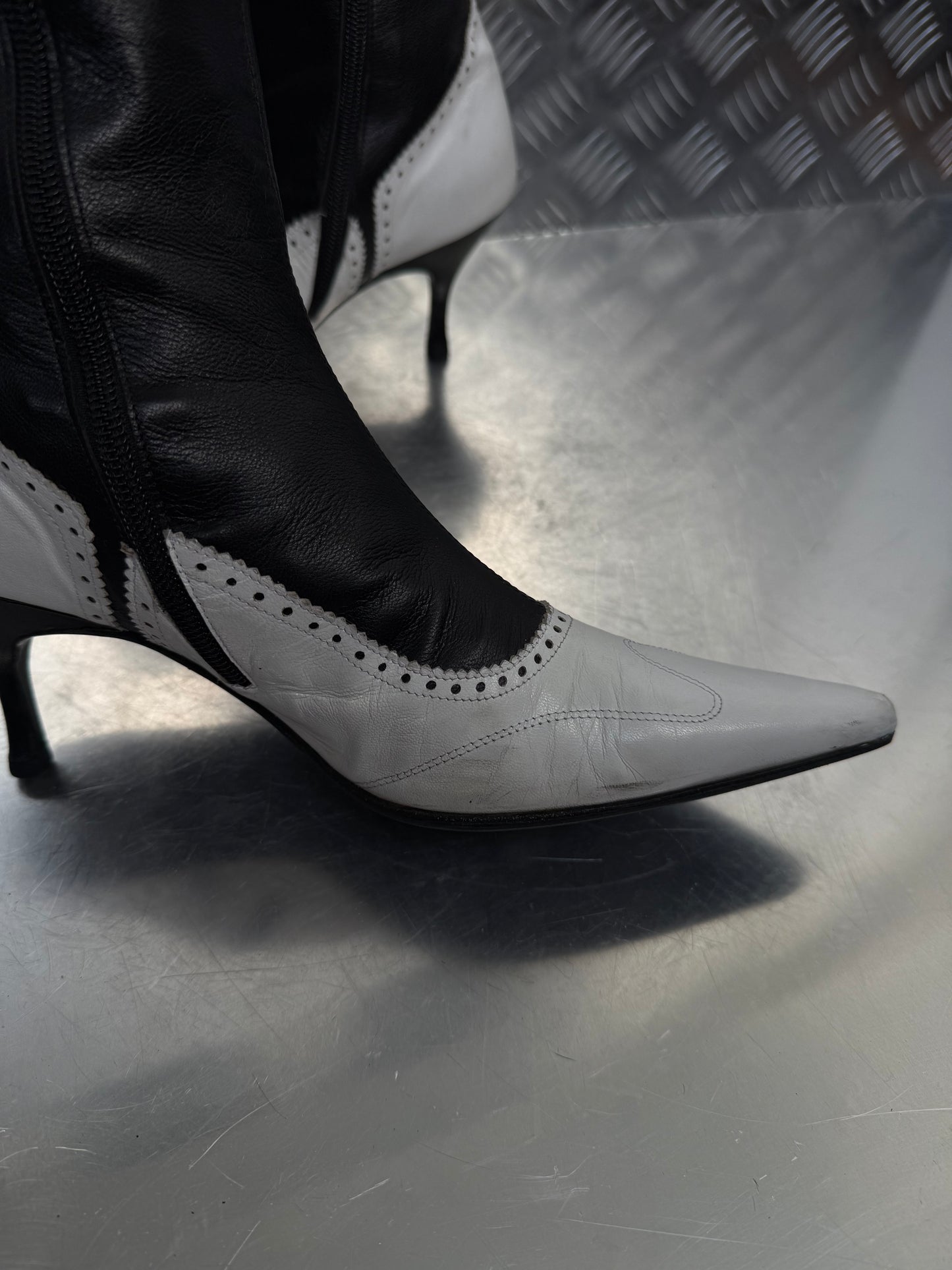 Vintage leather boots TWINKLING GLOBAL
