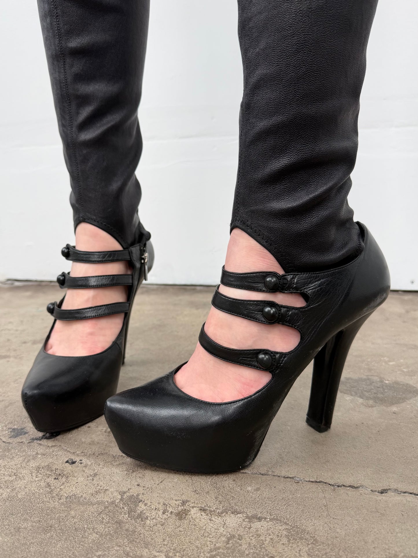 Vintage Le Silla leather platform heels TWINKLING GLOBAL