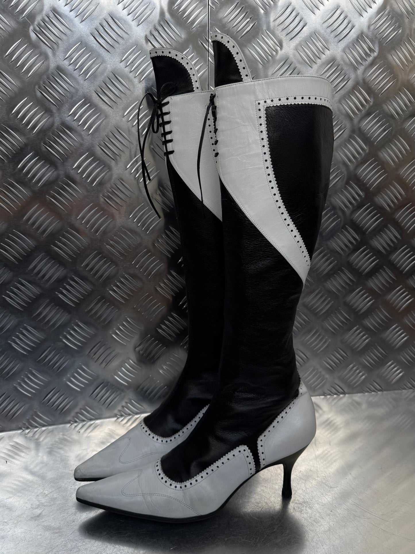 Vintage leather boots TWINKLING GLOBAL