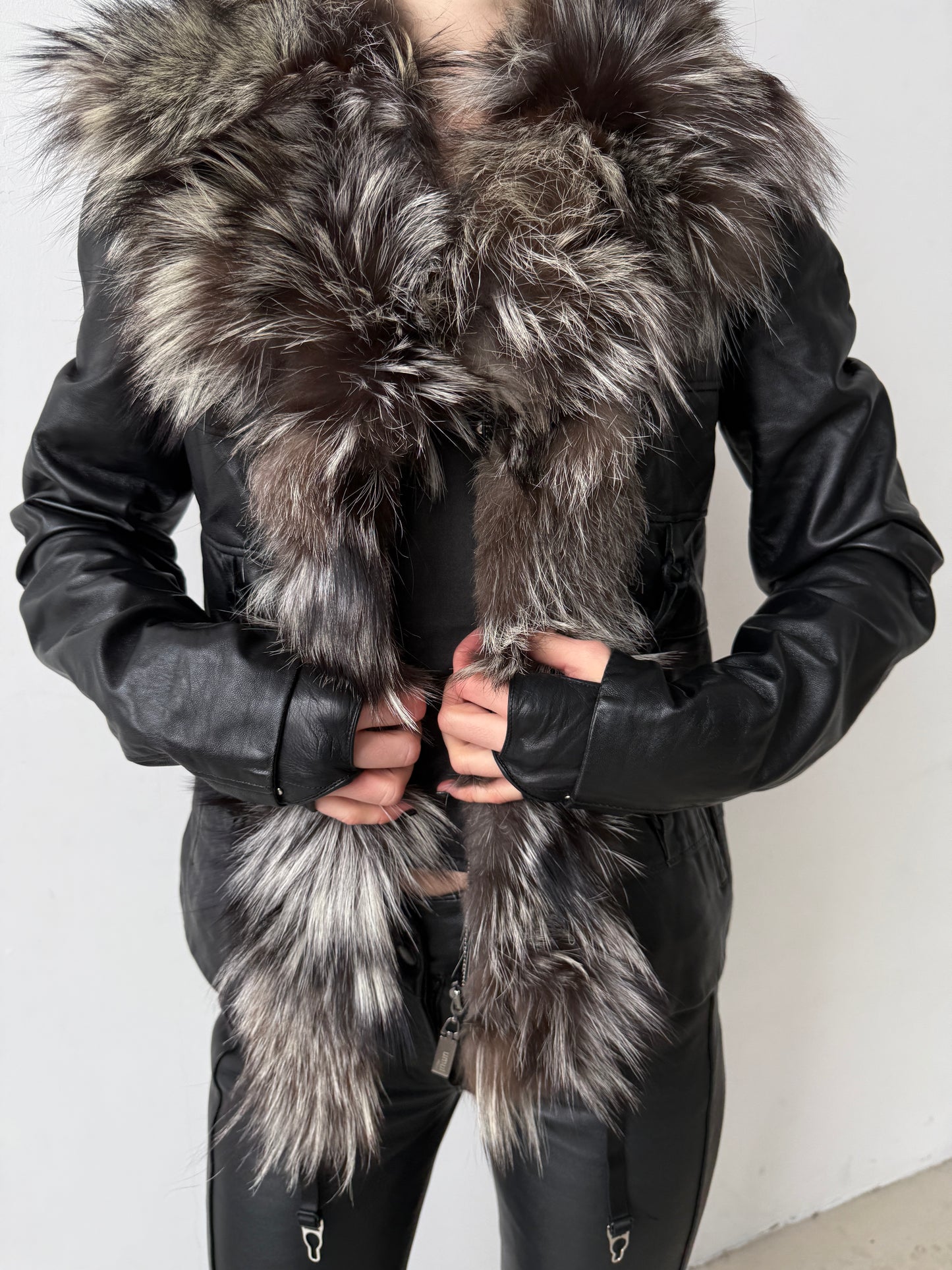Vintage leather jacket TWINKLING GLOBAL