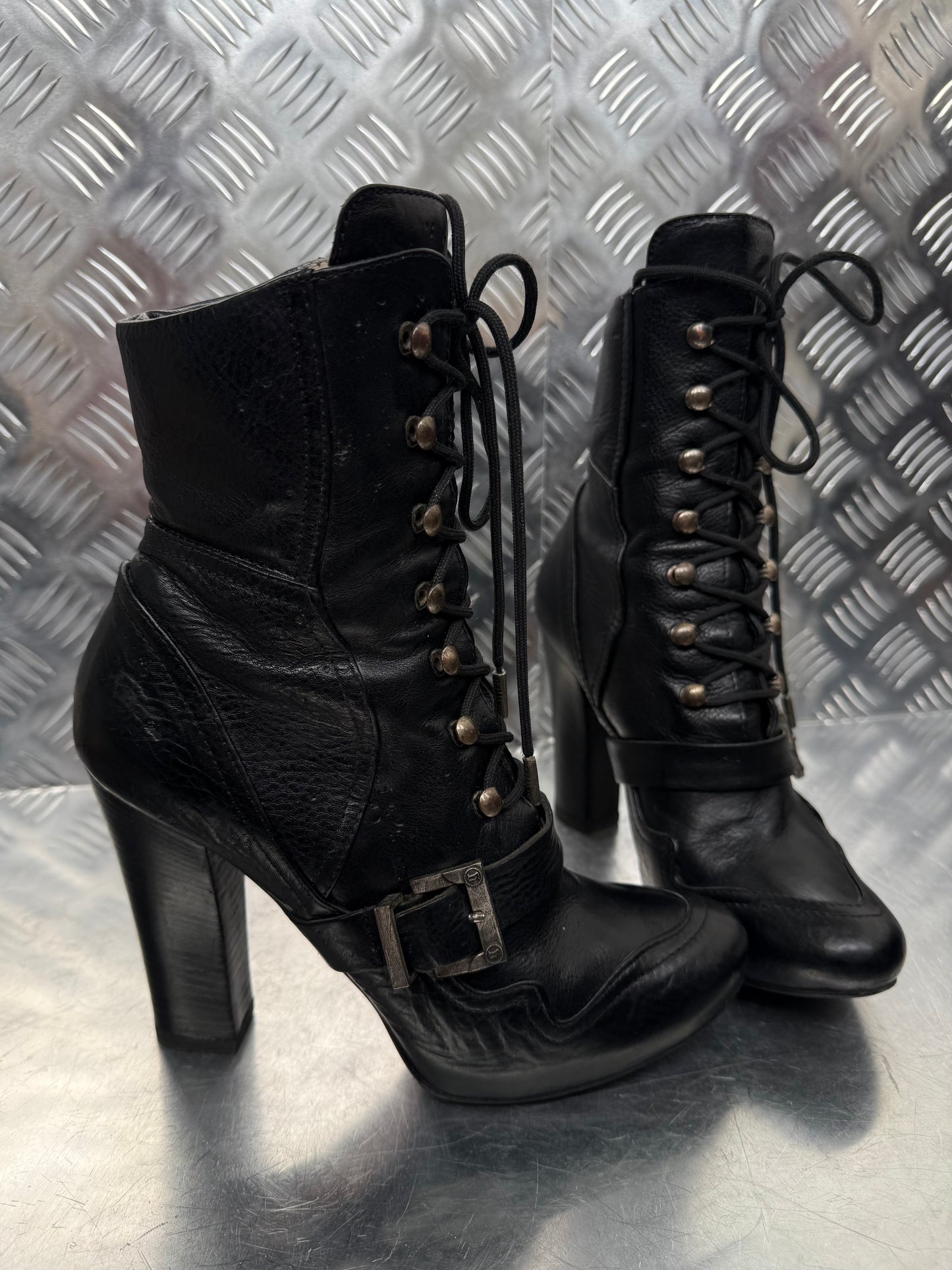 Vintage John Galliano leather boots TWINKLING GLOBAL