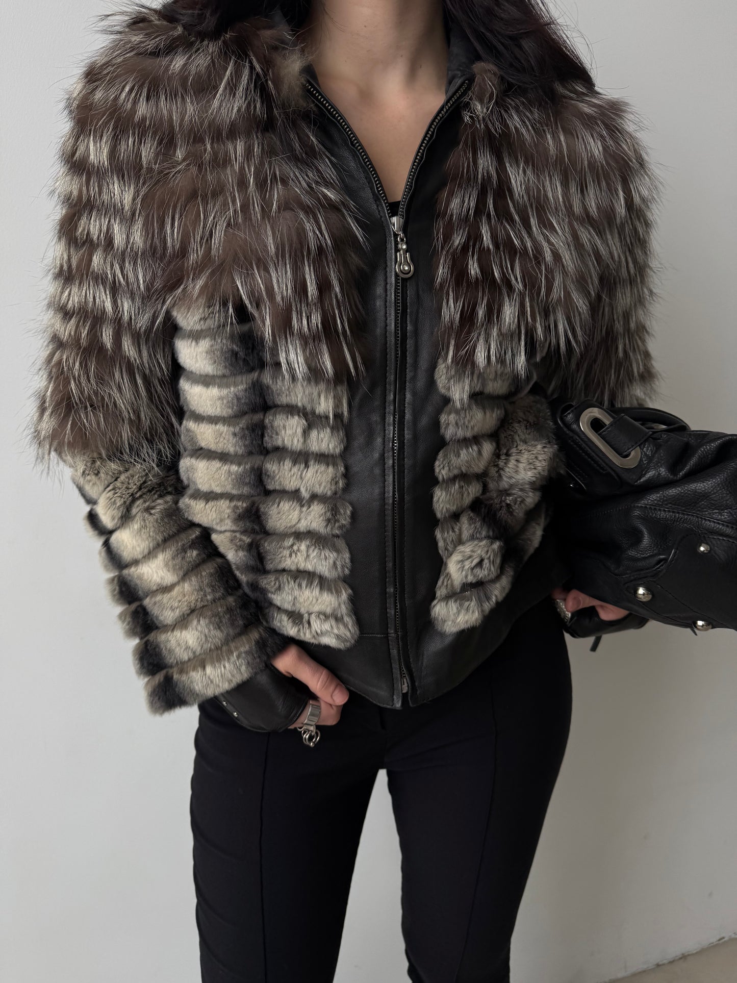 Vintage leather jacketTWINKLING GLOBAL
