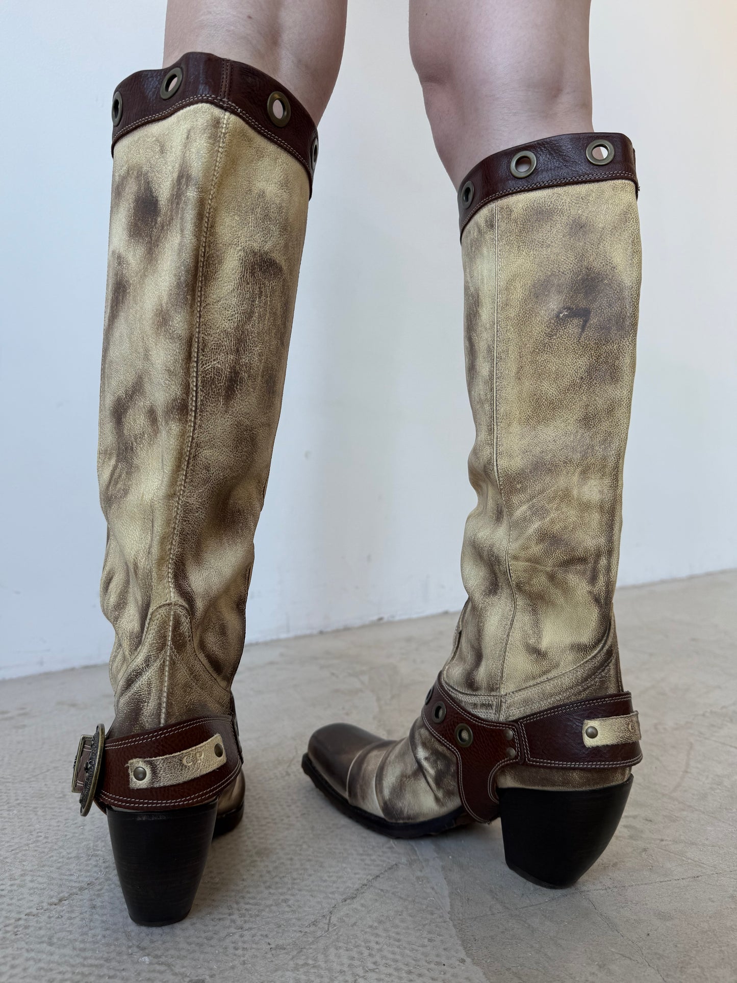 Vintage leather cowboy boots Carlo Pazolini TWINKLING GLOBAL
