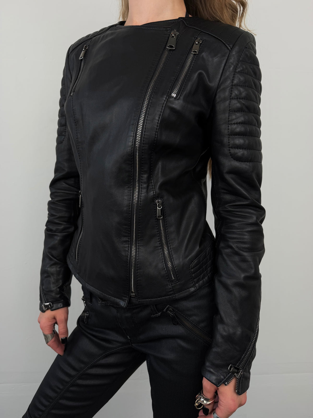 Vintage fitted jacket with asymmetrical sleeve details TWINKLING GLOBAL