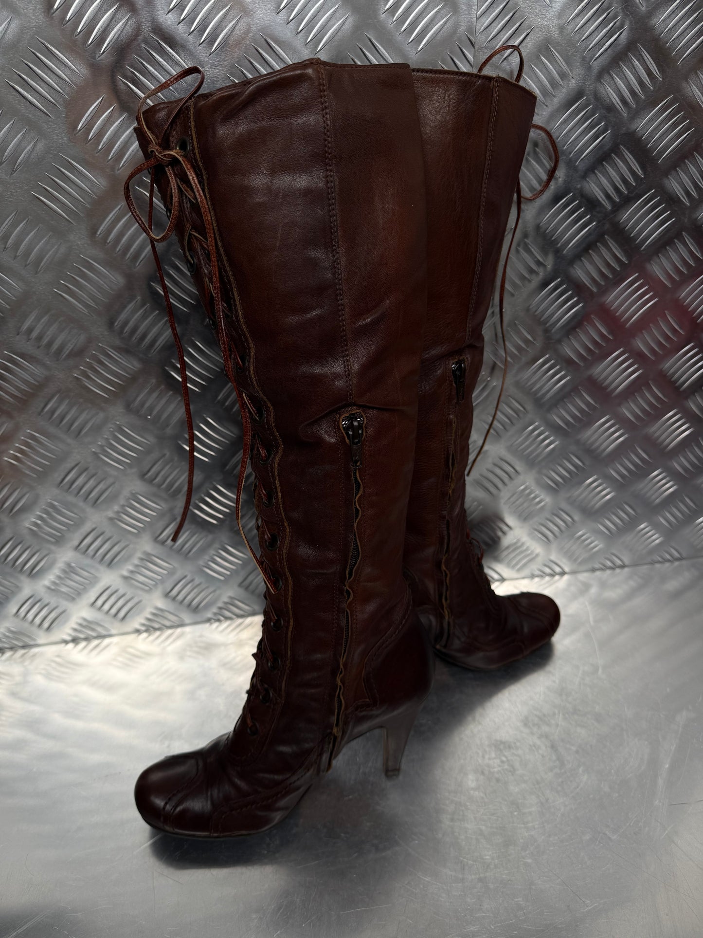 Vintage lace-up leather boots TWINKLING GLOBAL