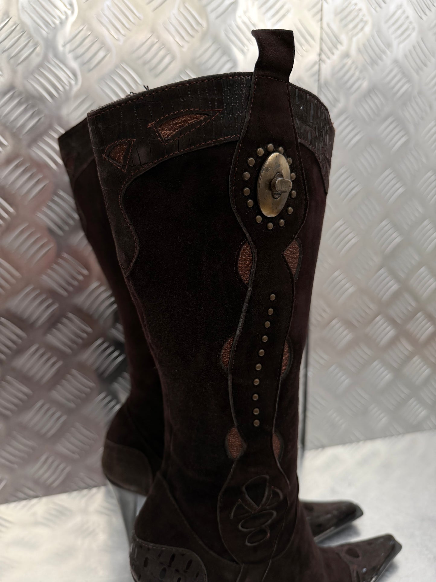 Vintage Ferre cowboy-style leather boots TWINKLING GLOBAL