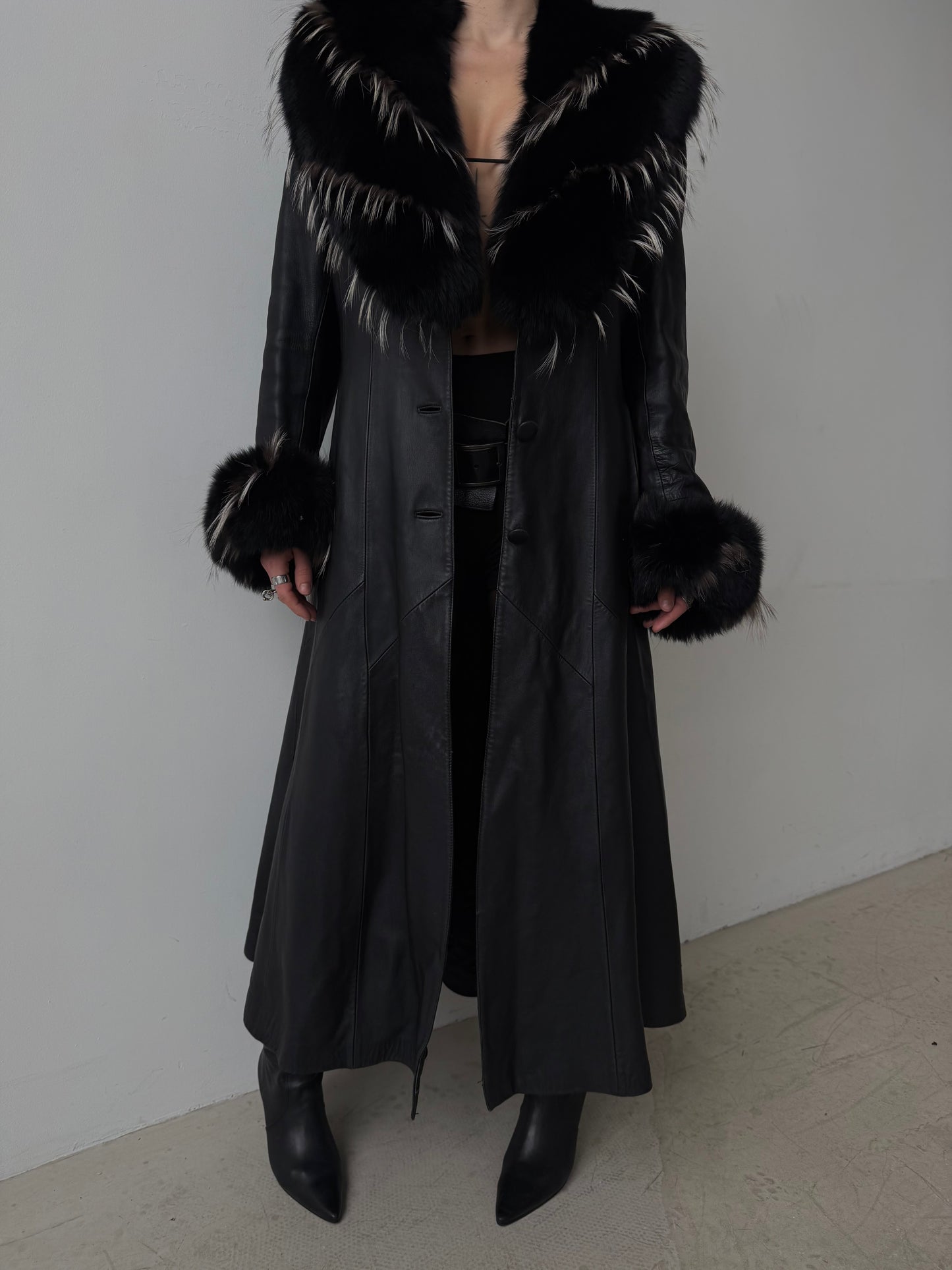 Vintage genuine leather maxi coat TWINKLING GLOBAL