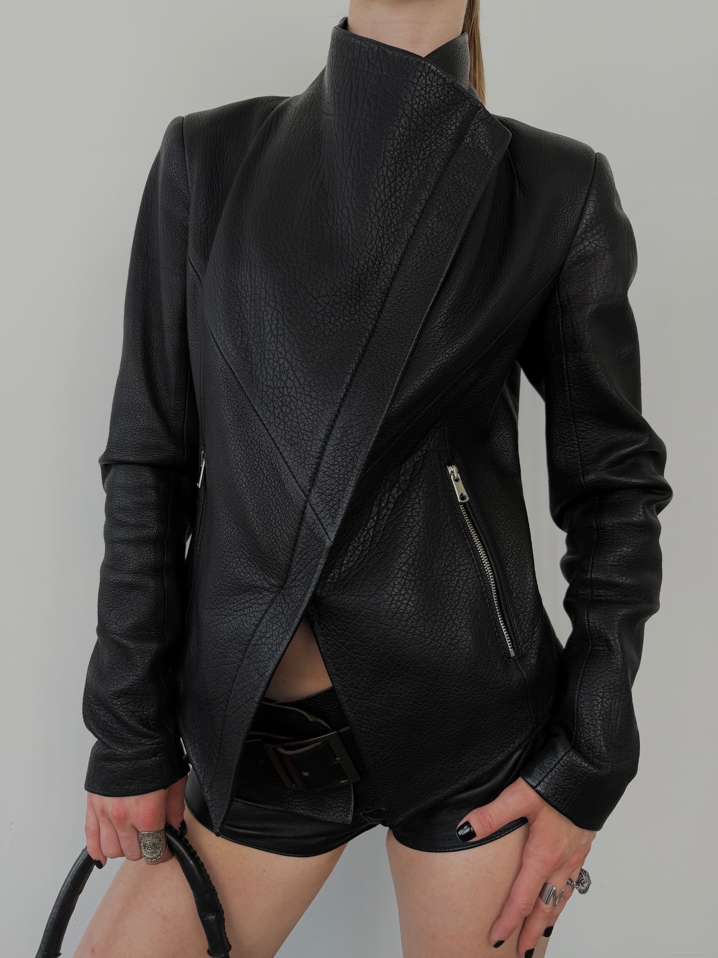 Vintage asymmetrical leather jacket TWINKLING GLOBAL