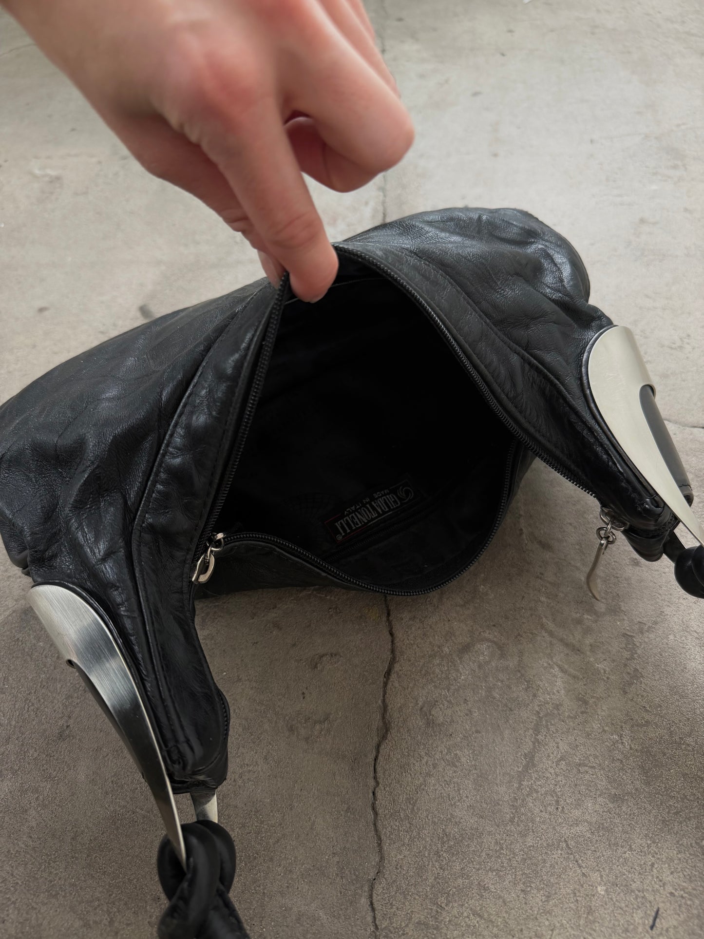 Vintage leather shoulder bag TWINKLING GLOBAL