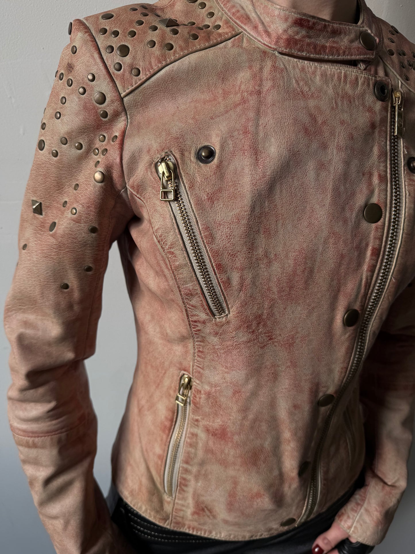 Vintage leather jacket with studs TWINKLING GLOBAL