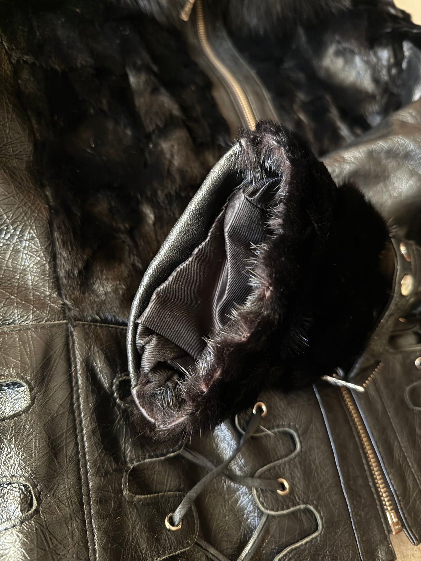 Vintage Leather Jacket TWINKLING GLOBAL