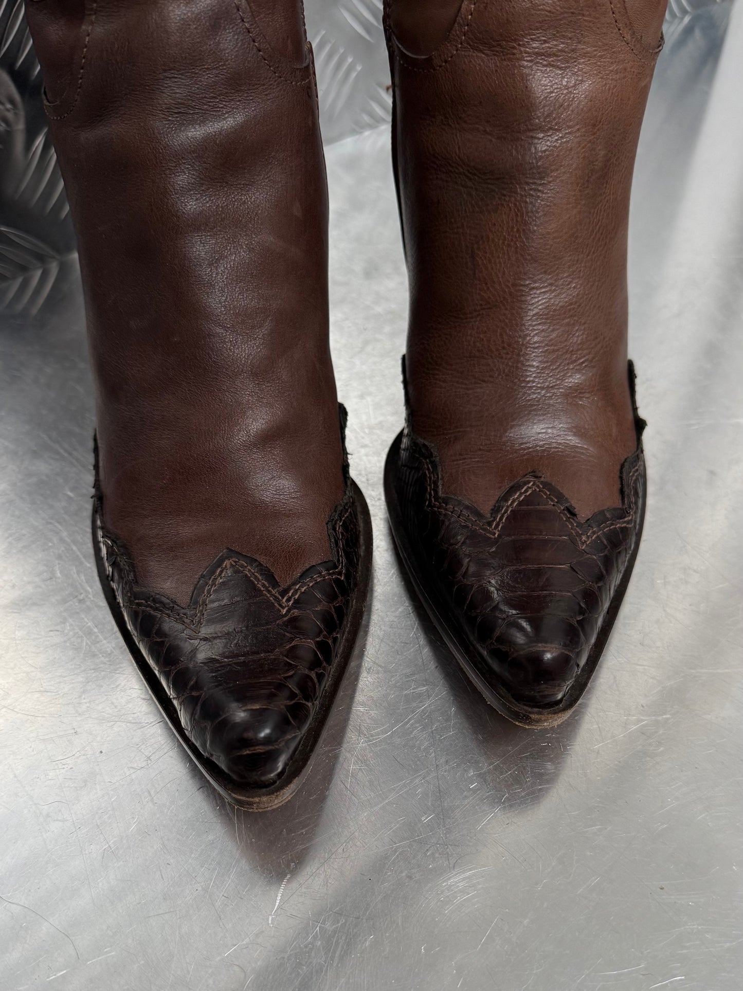 Vintage Italian leather cowboy boots TWINKLING GLOBAL
