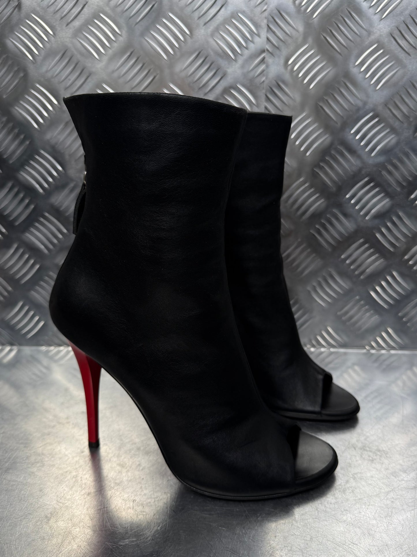 Vintage Giuseppe Zanotti leather ankle boots TWINKLING GLOBAL