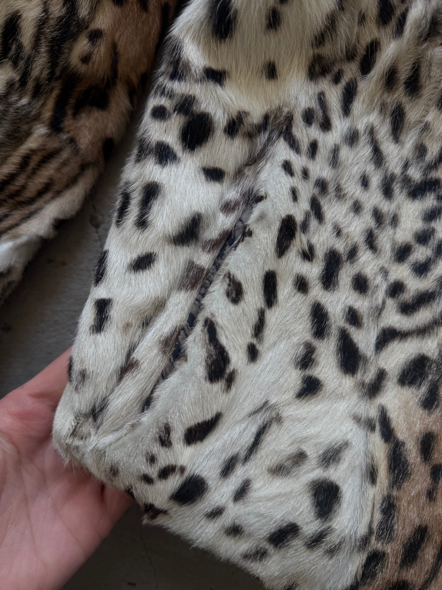 Vintage leather coat TWINKLING GLOBAL