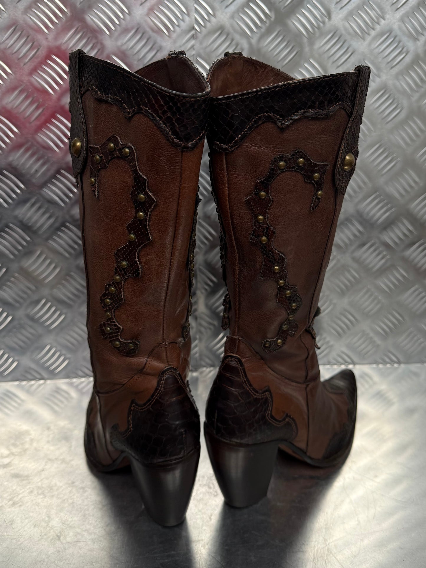 Vintage Italian leather cowboy boots TWINKLING GLOBAL