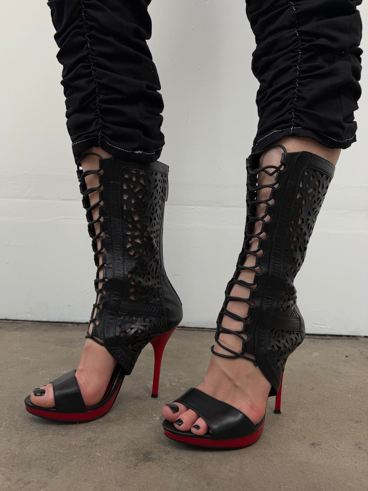 Vintage Luciano Carvari black gladiator heels with red heel TWINKLING GLOBAL