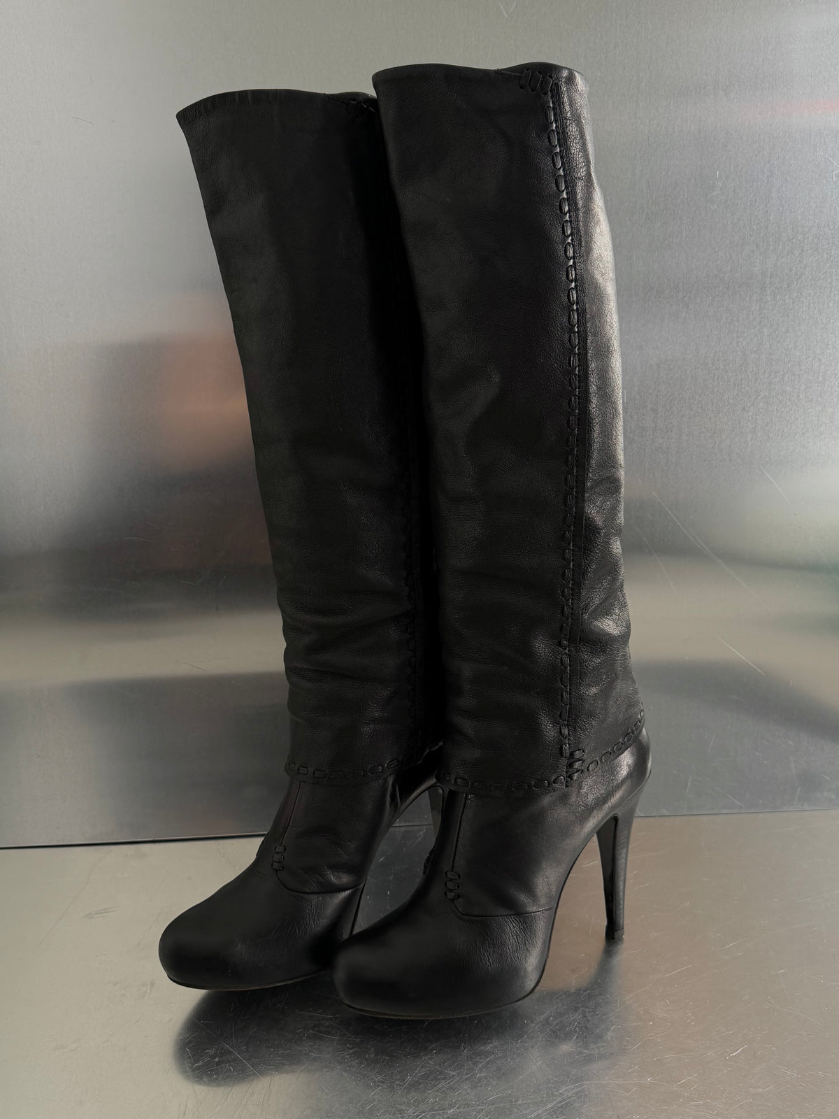 Vintage knee-high leather boots TWINKLING GLOBAL