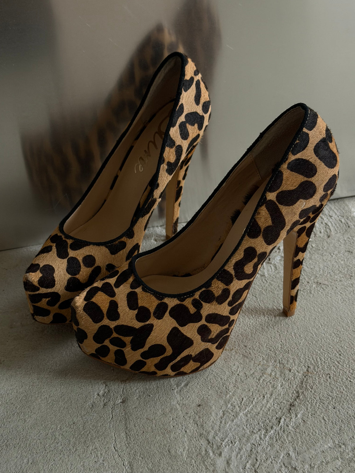 Vintage leopard heels TWINKLING GLOBAL