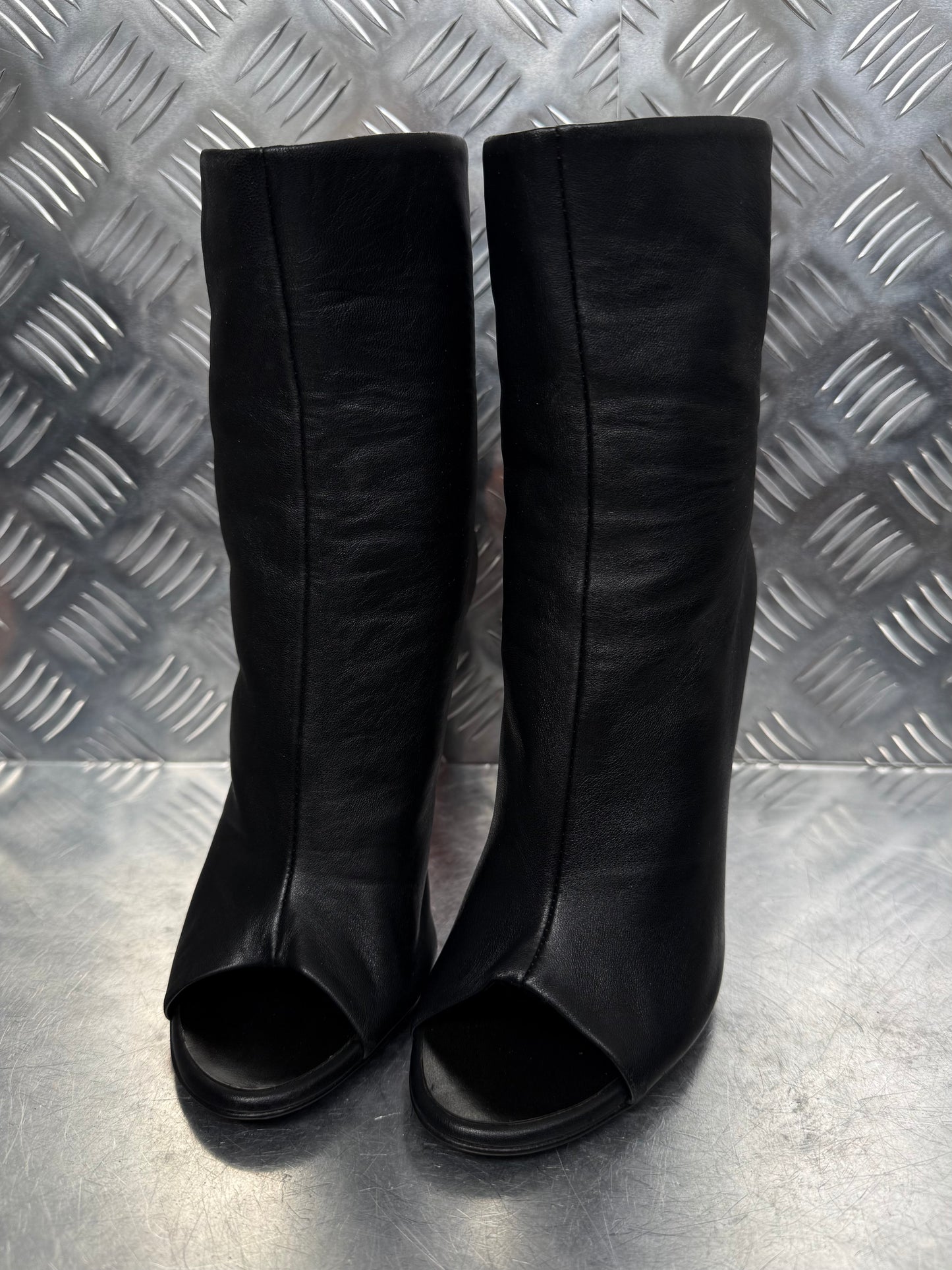 Vintage Giuseppe Zanotti leather ankle boots TWINKLING GLOBAL
