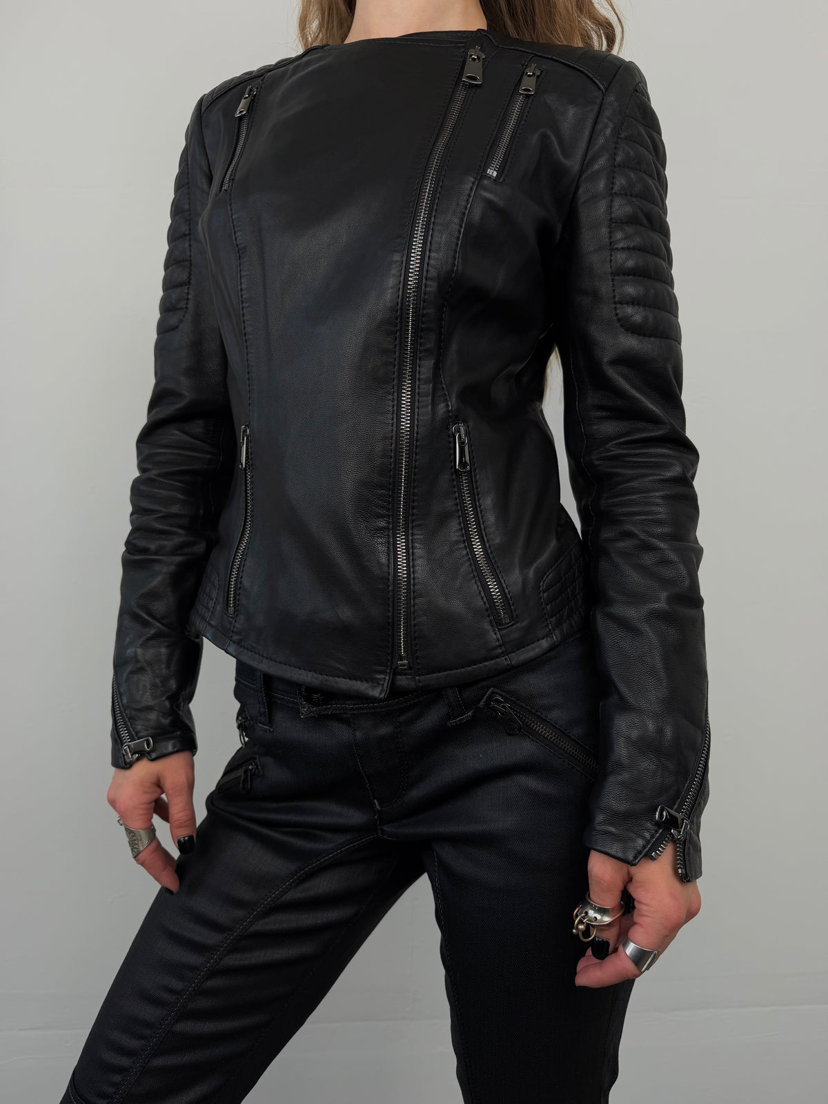 Vintage fitted jacket with asymmetrical sleeve details TWINKLING GLOBAL