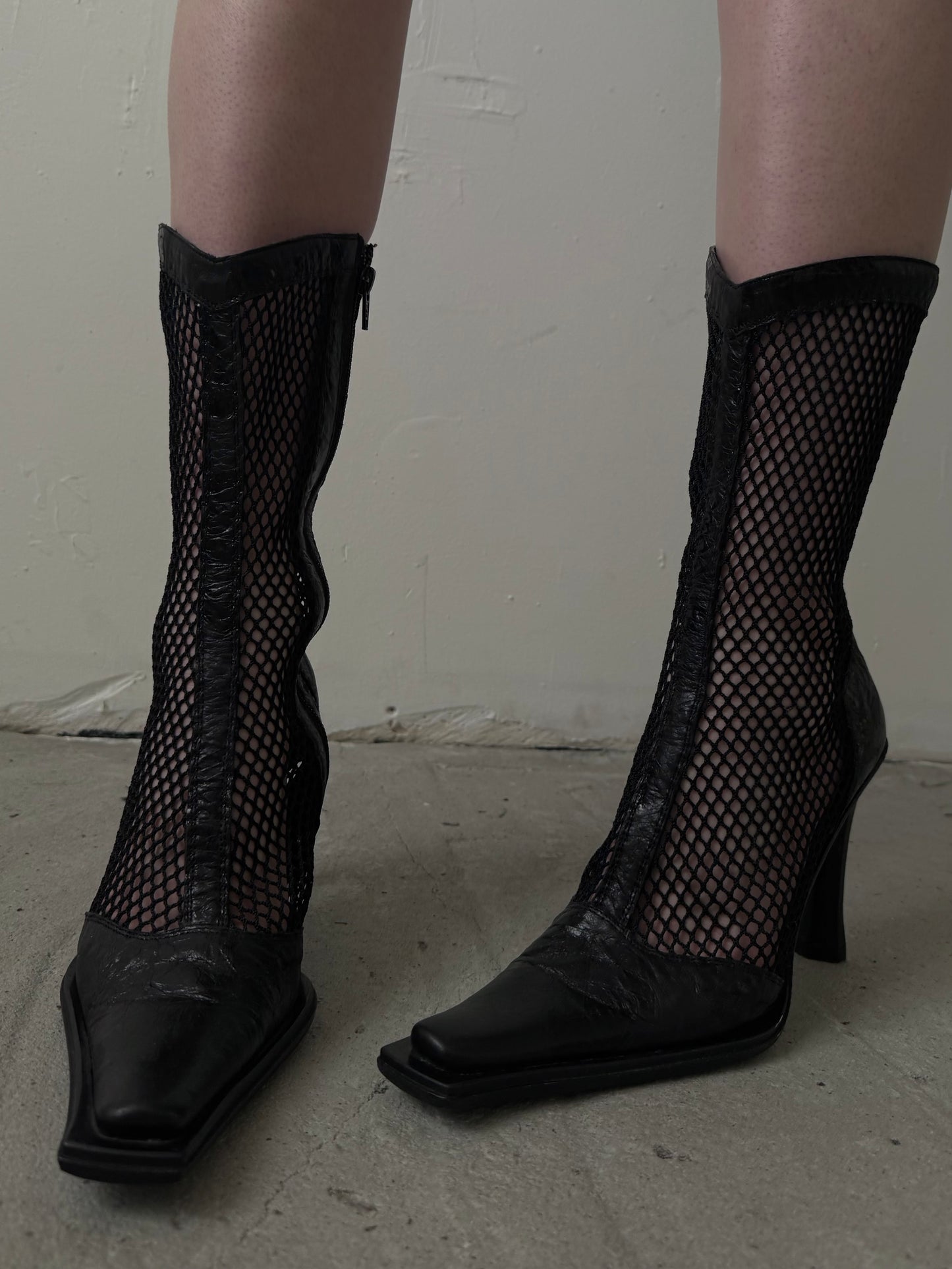 Vintage Italian mesh boots TWINKLING GLOBAL