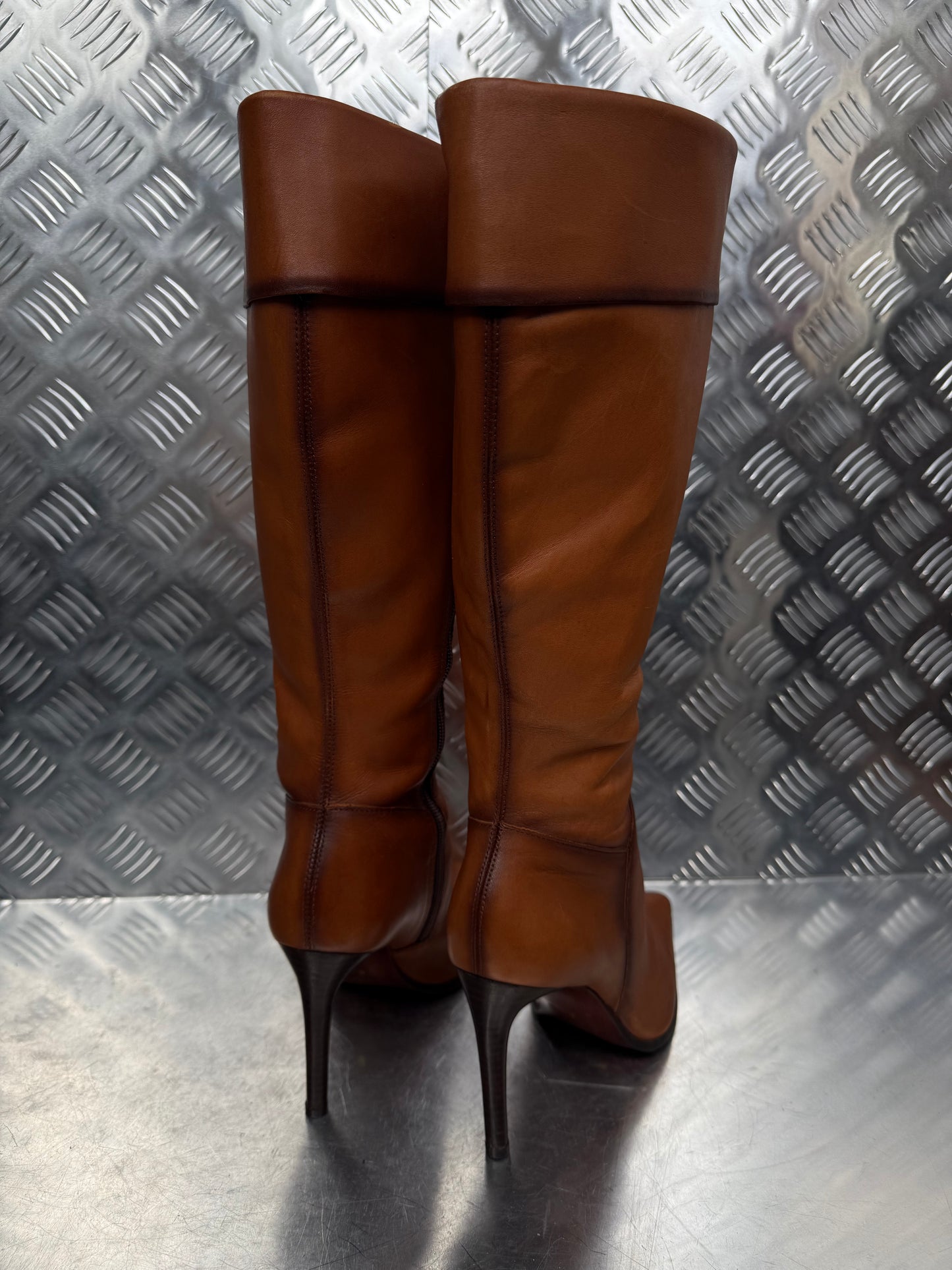 Vintage knee-high leather boots FAITH TWINKLING GLOBAL