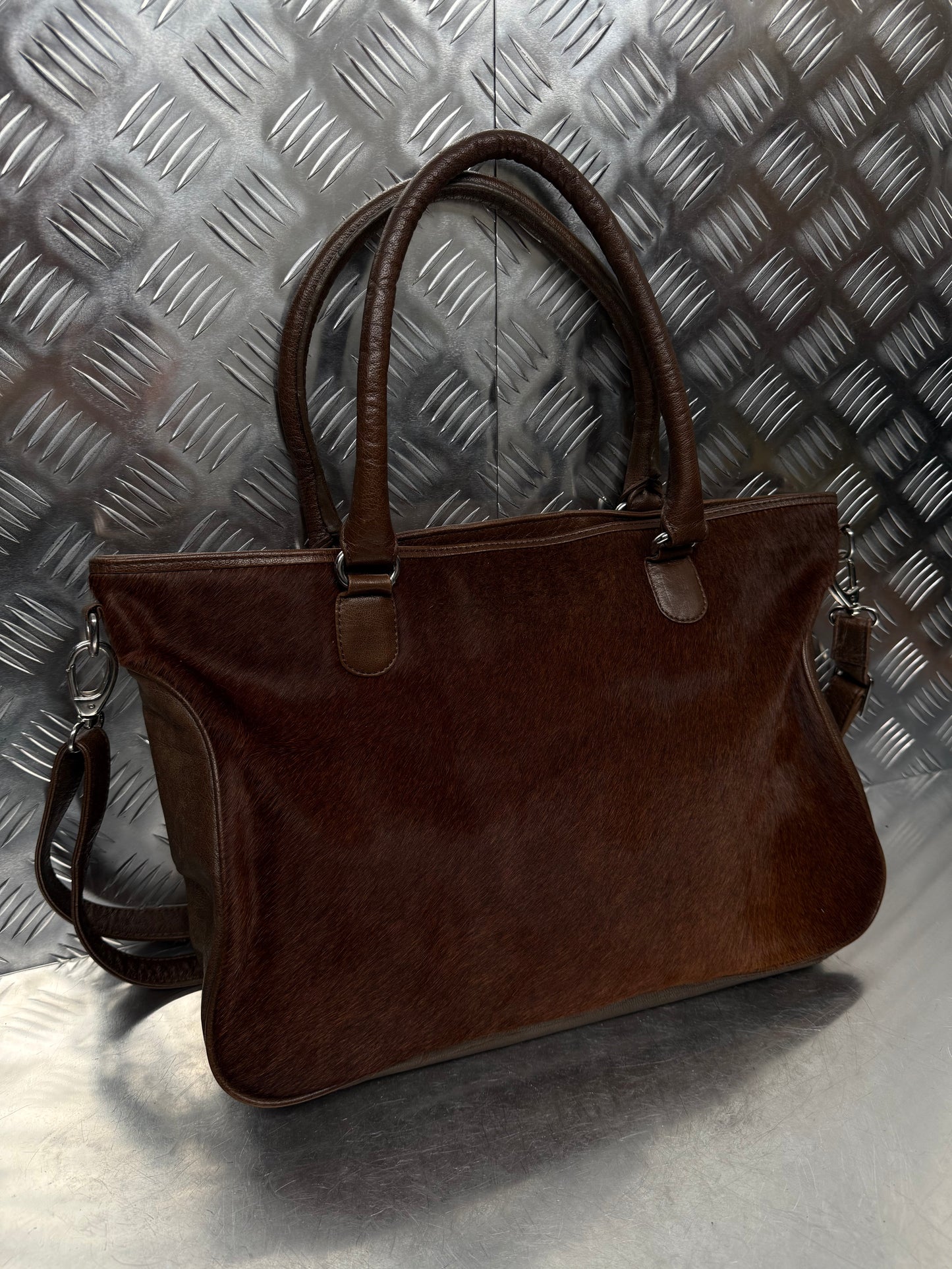 Vintage leather bag TWINKLING GLOBAL