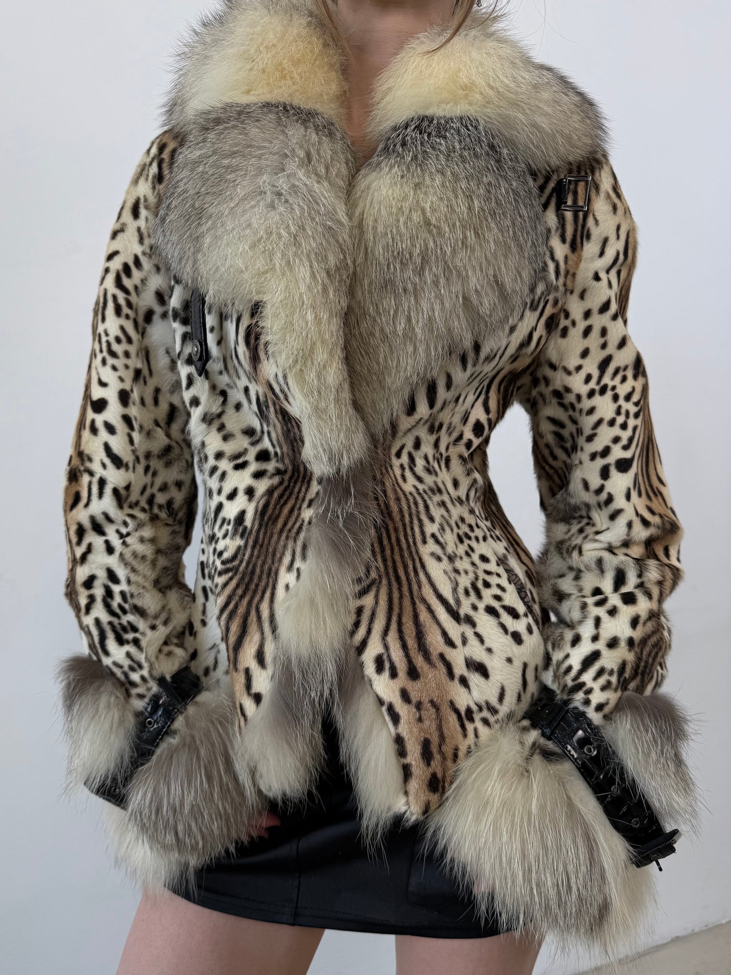 Vintage leather coat TWINKLING GLOBAL