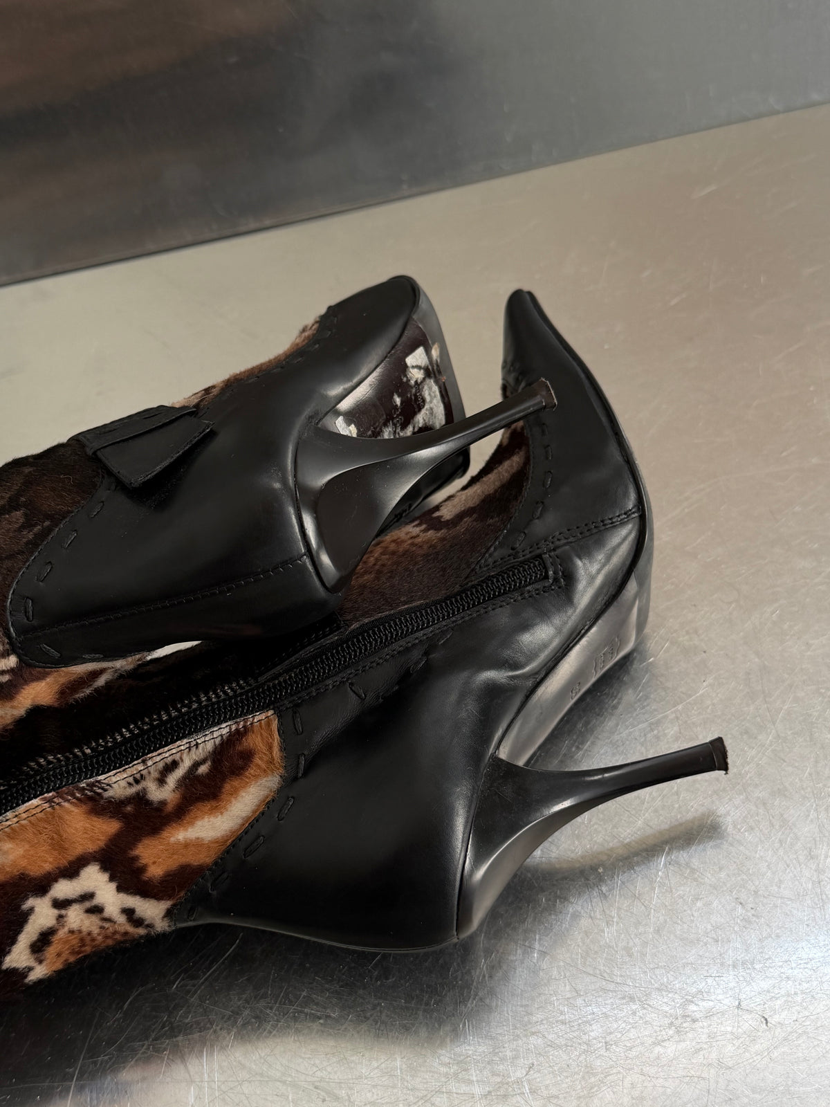 Vintage Nursace leather boots TWINKLING GLOBAL